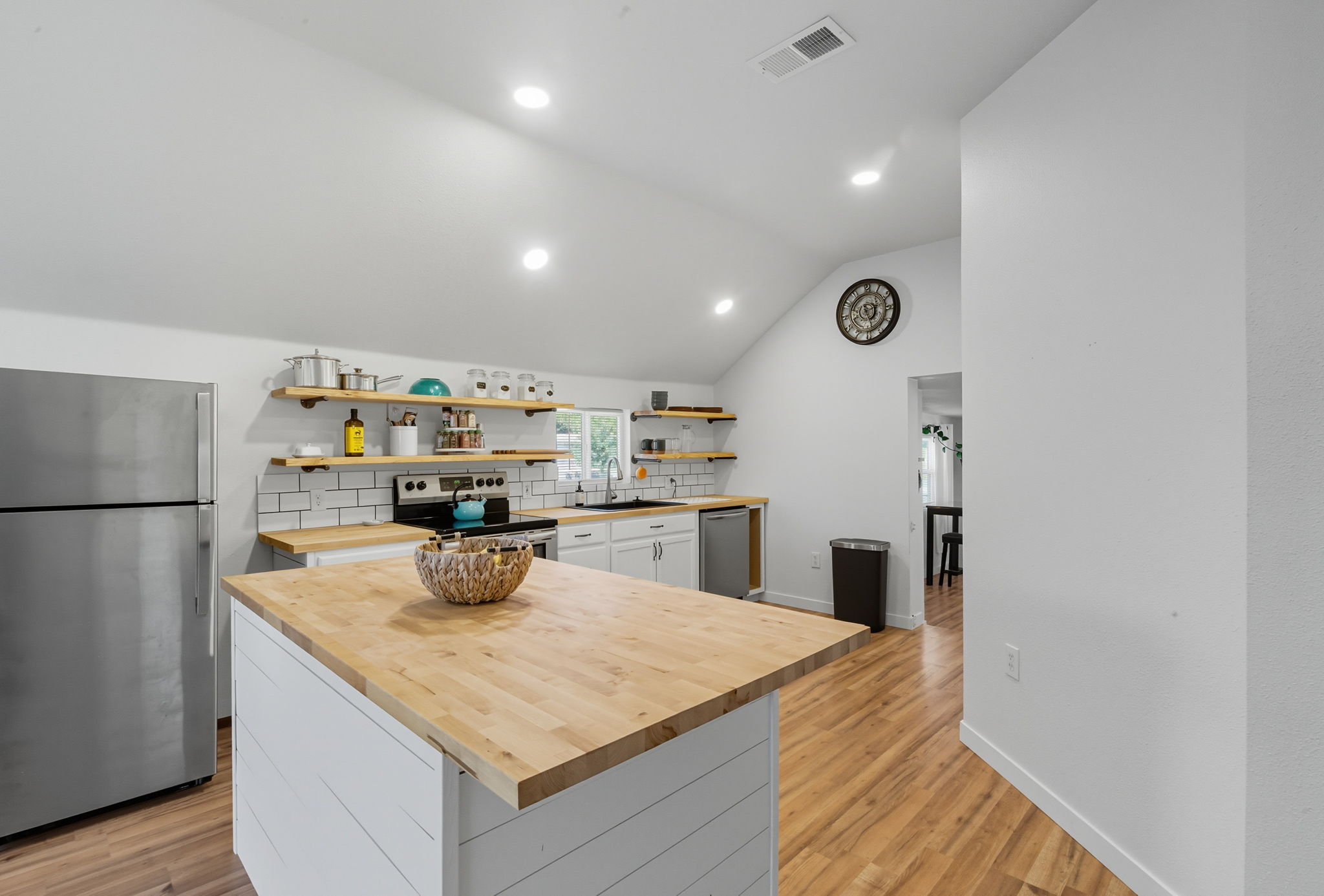 801 Carolina Street Graham TX 76450