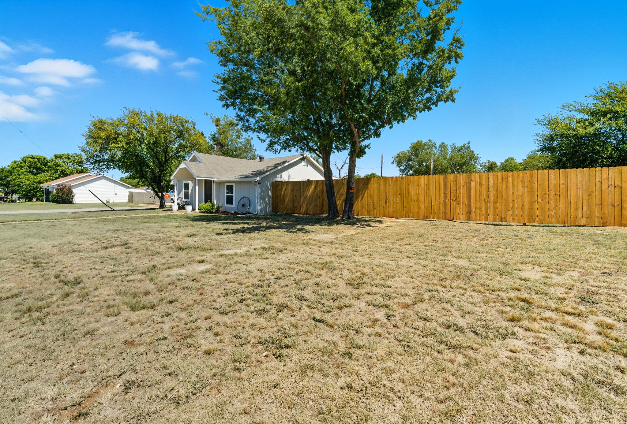 801 Carolina Street Graham TX 76450