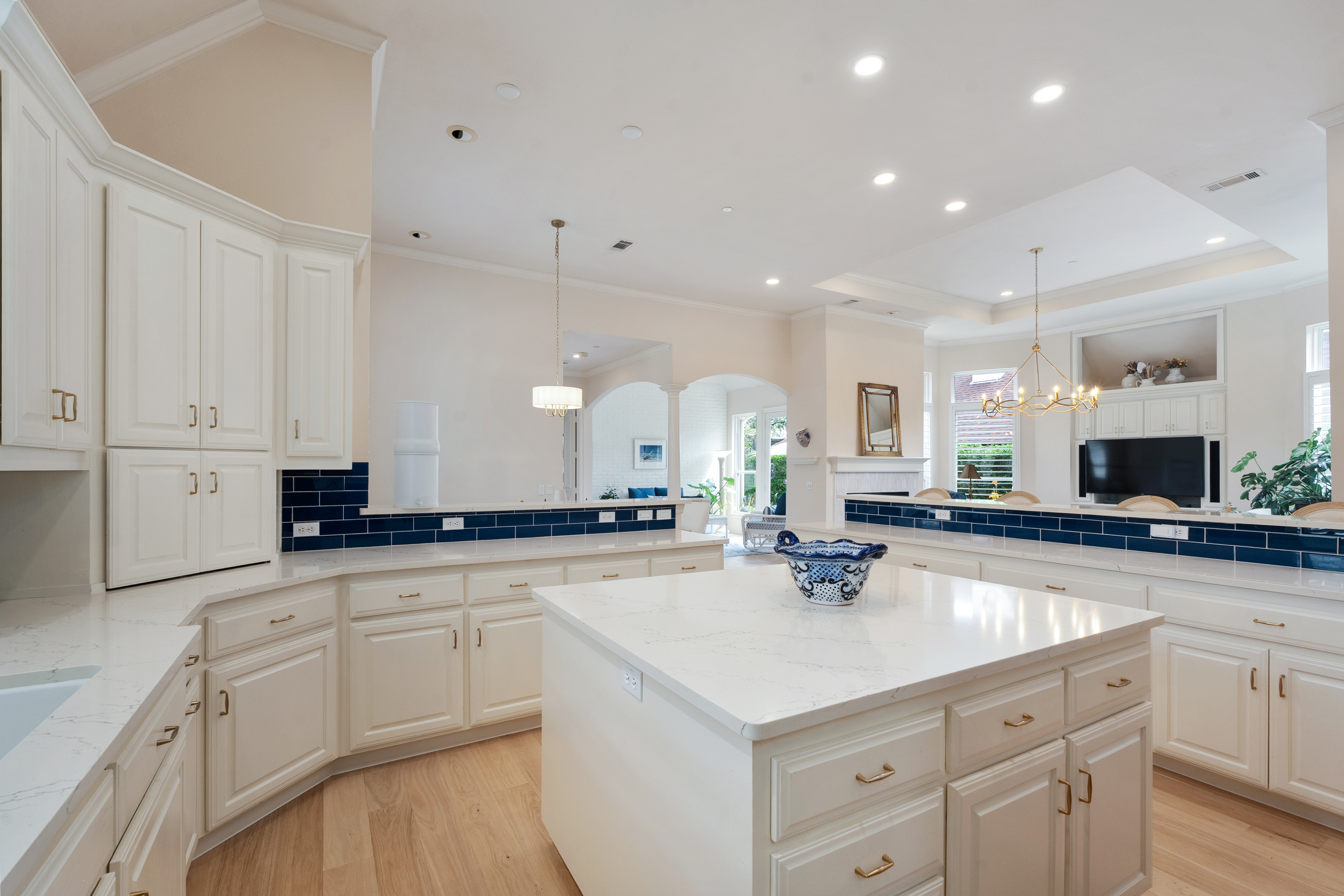 14725 Celestial Place Addison TX 75254