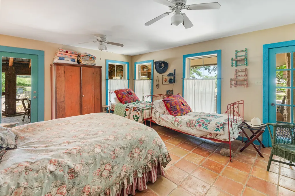 0 County Road 409 - Otra Vez Ranch Spicewood TX 78669