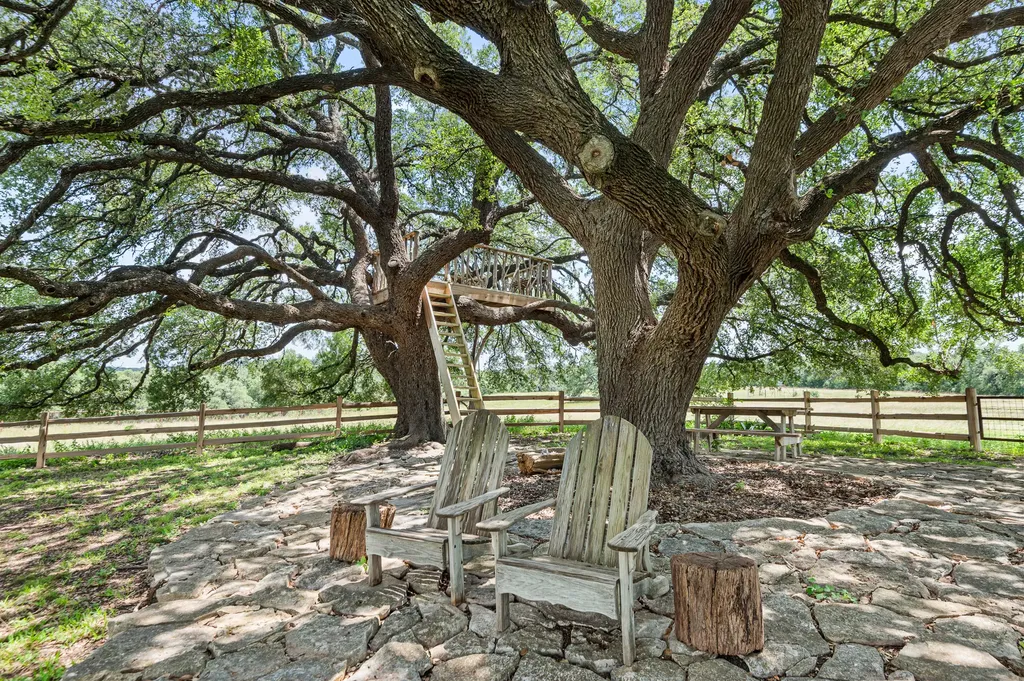 0 County Road 409 - Otra Vez Ranch Spicewood TX 78669