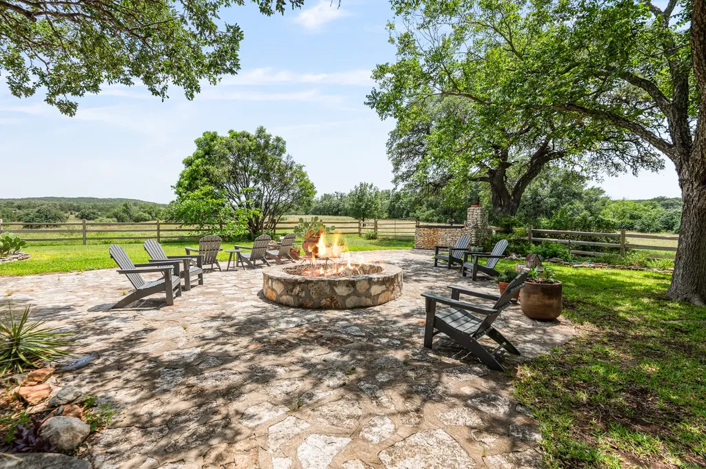0 County Road 409 - Otra Vez Ranch Spicewood TX 78669