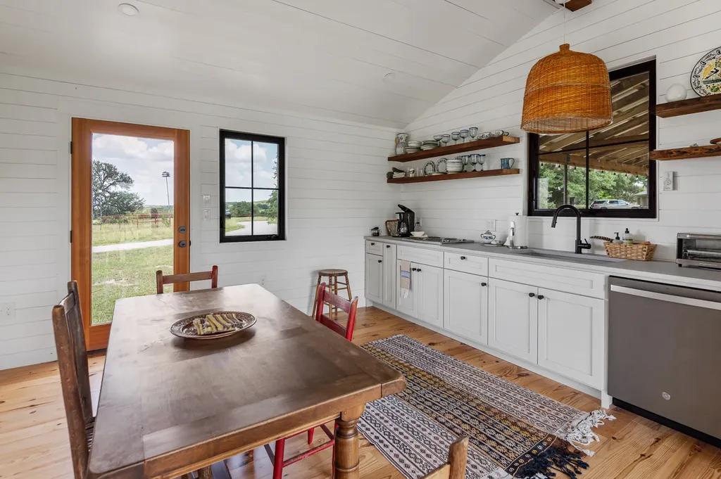 0 County Road 409 - Otra Vez Ranch Spicewood TX 78669