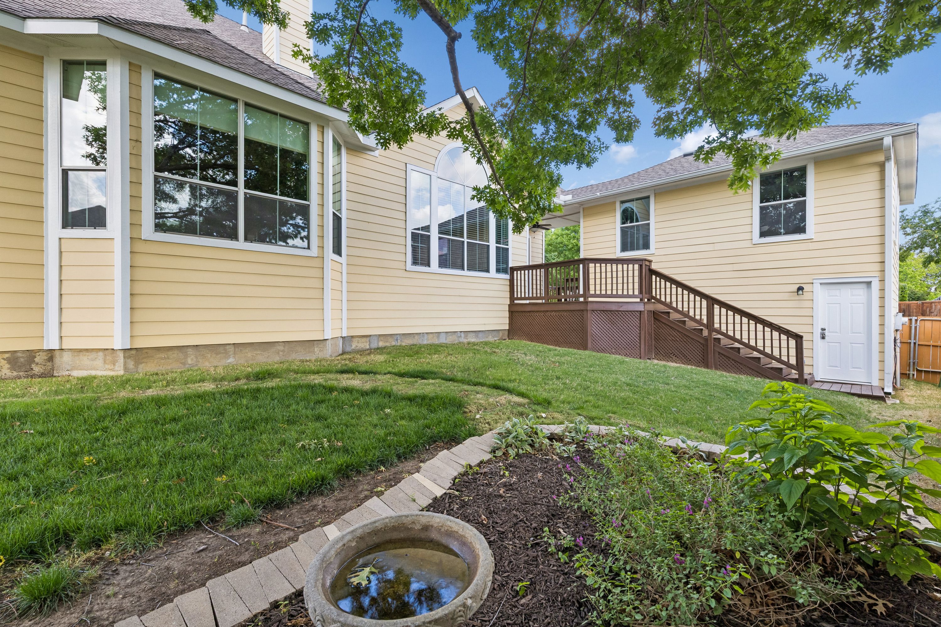 8120 Bridge Street North Richland Hills TX 76180