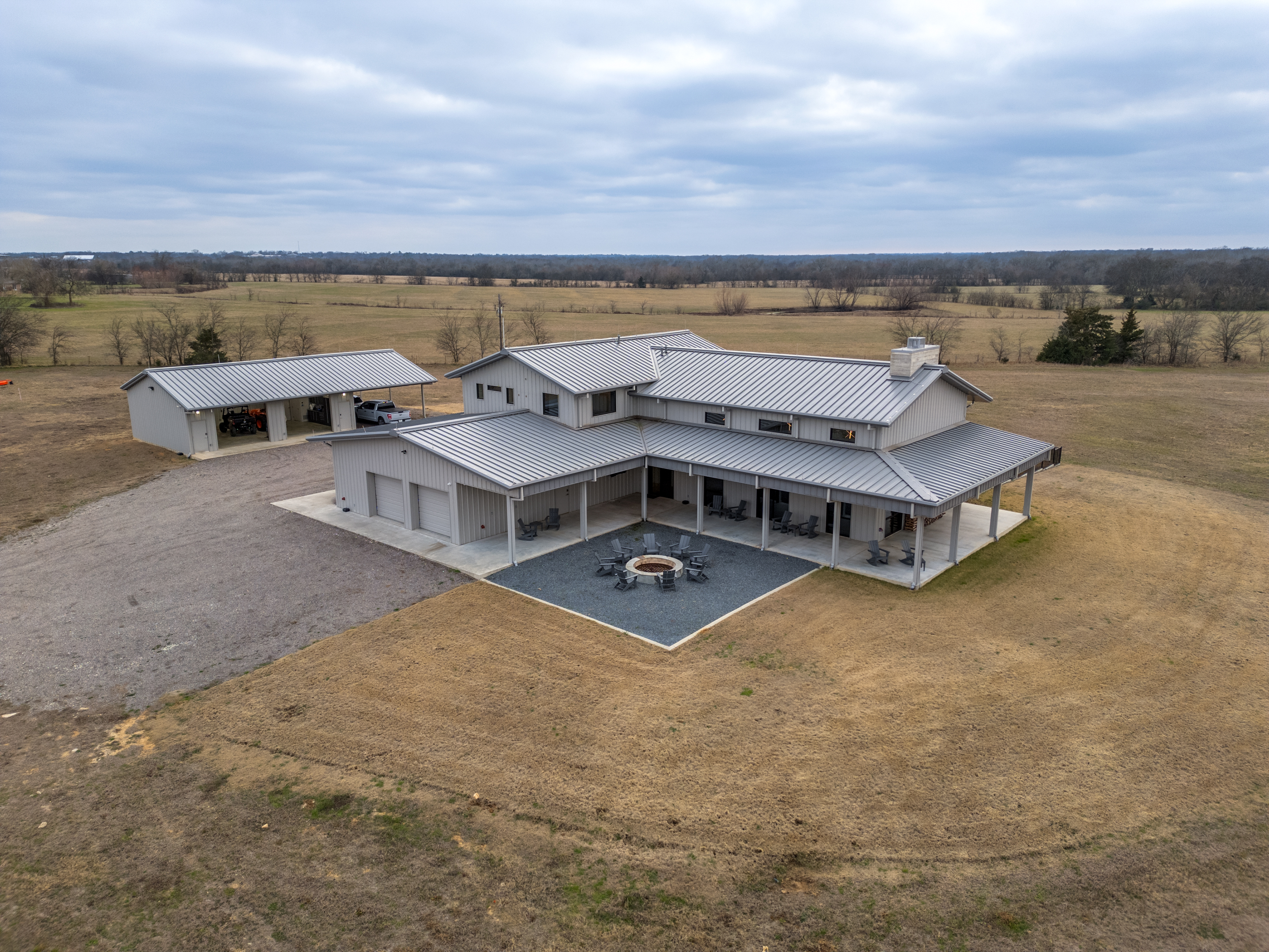 3025 Farm Road 900 W Saltillo TX 75478