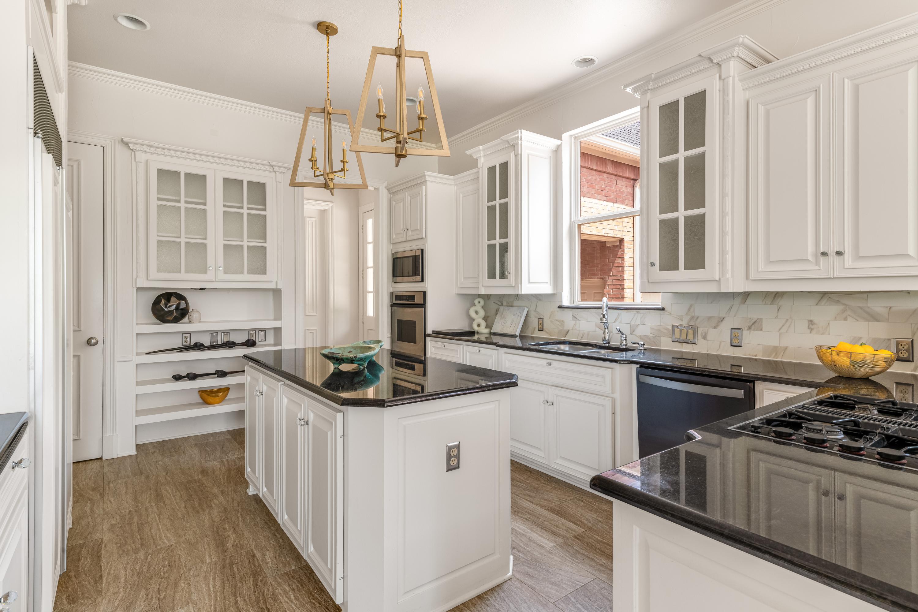 10110 Betty Jane Lane Dallas TX 75229