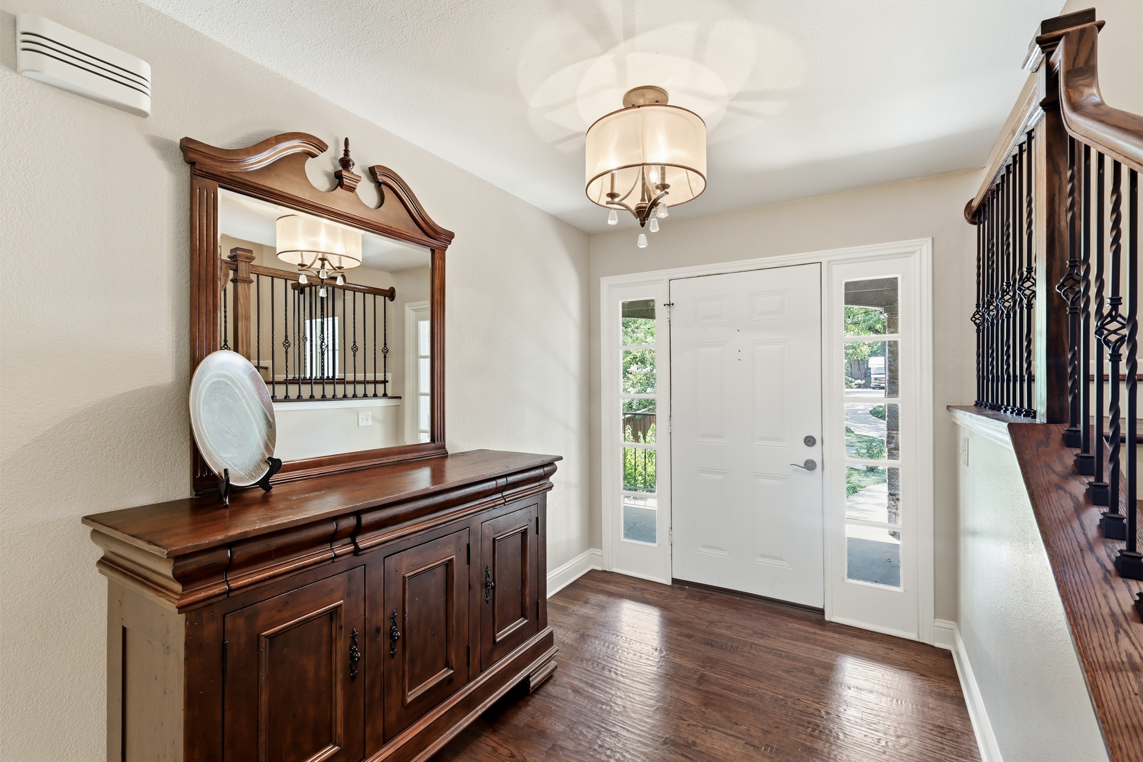 2930 Peninsula Drive Grapevine TX 76051