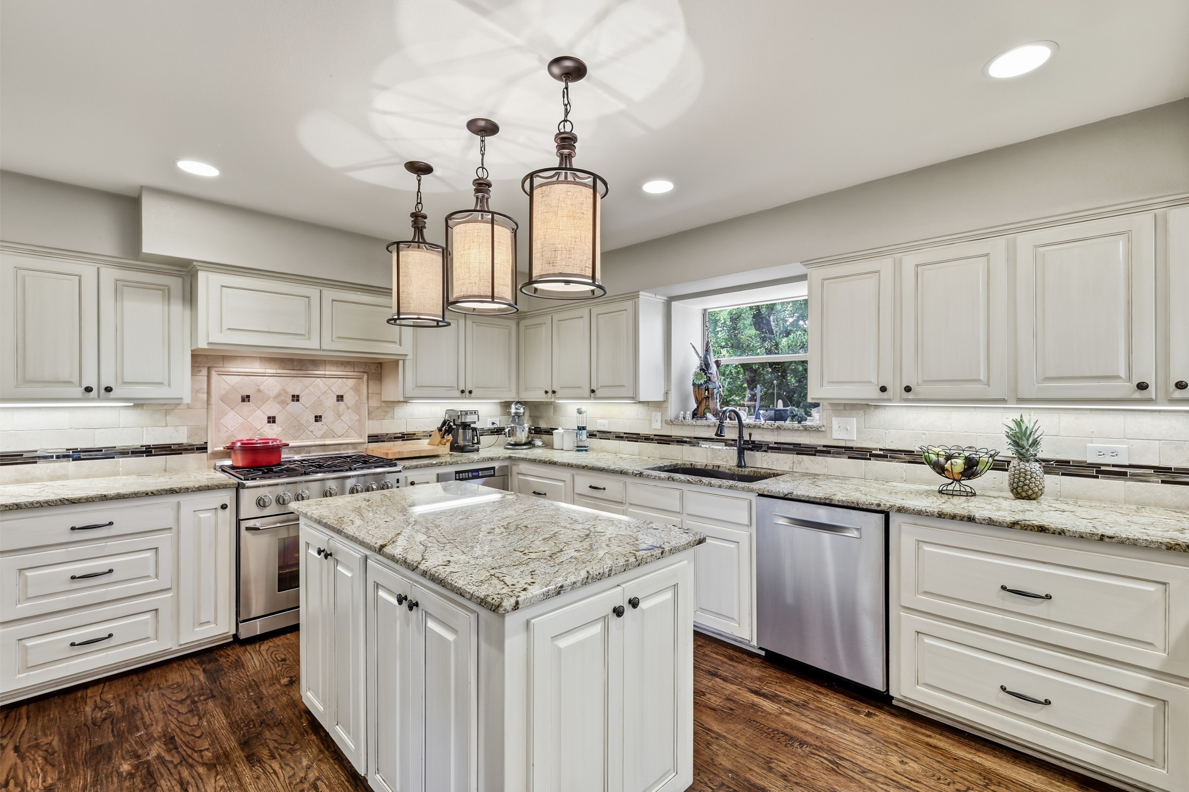 2930 Peninsula Drive Grapevine TX 76051