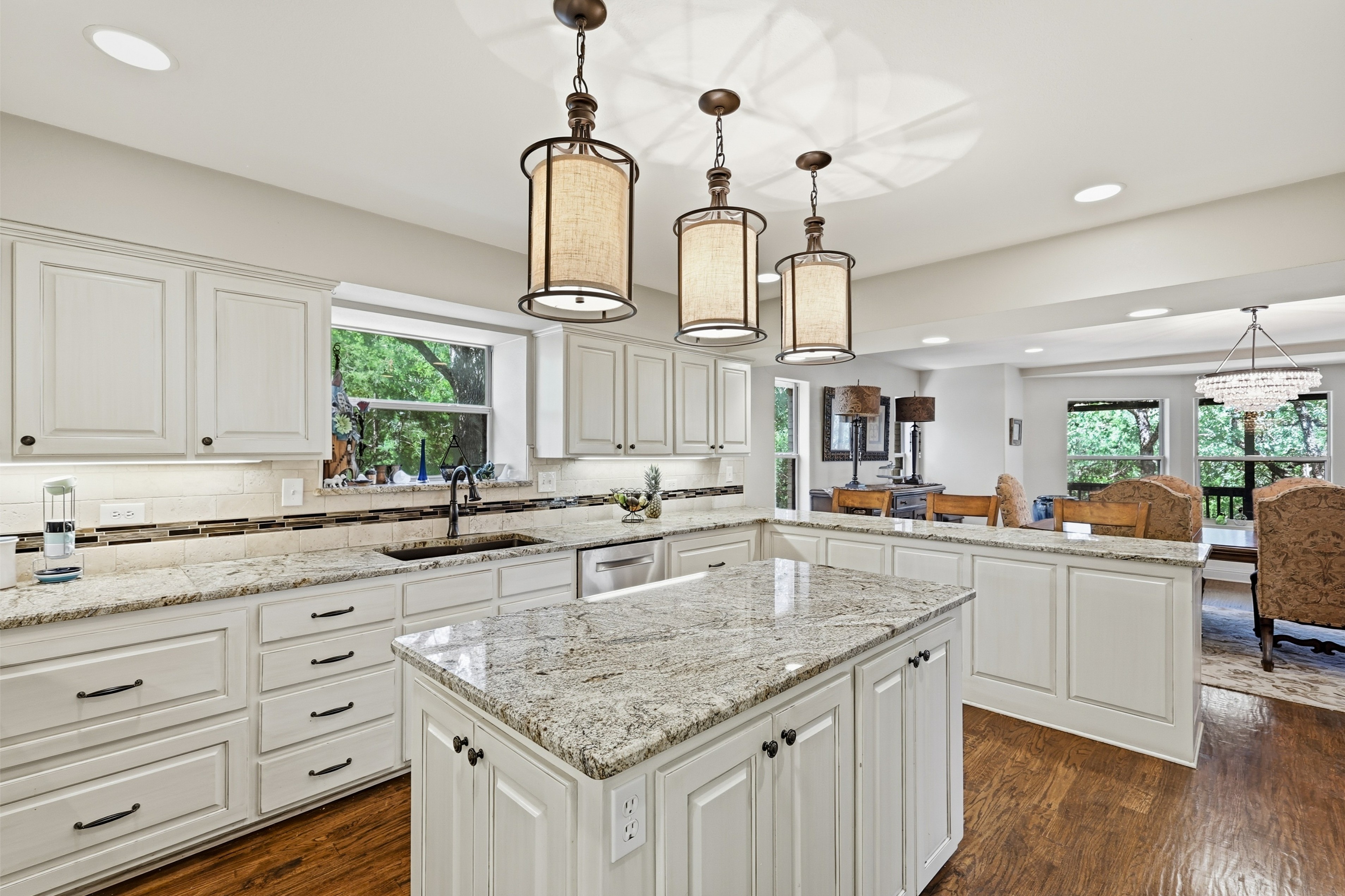 2930 Peninsula Drive Grapevine TX 76051