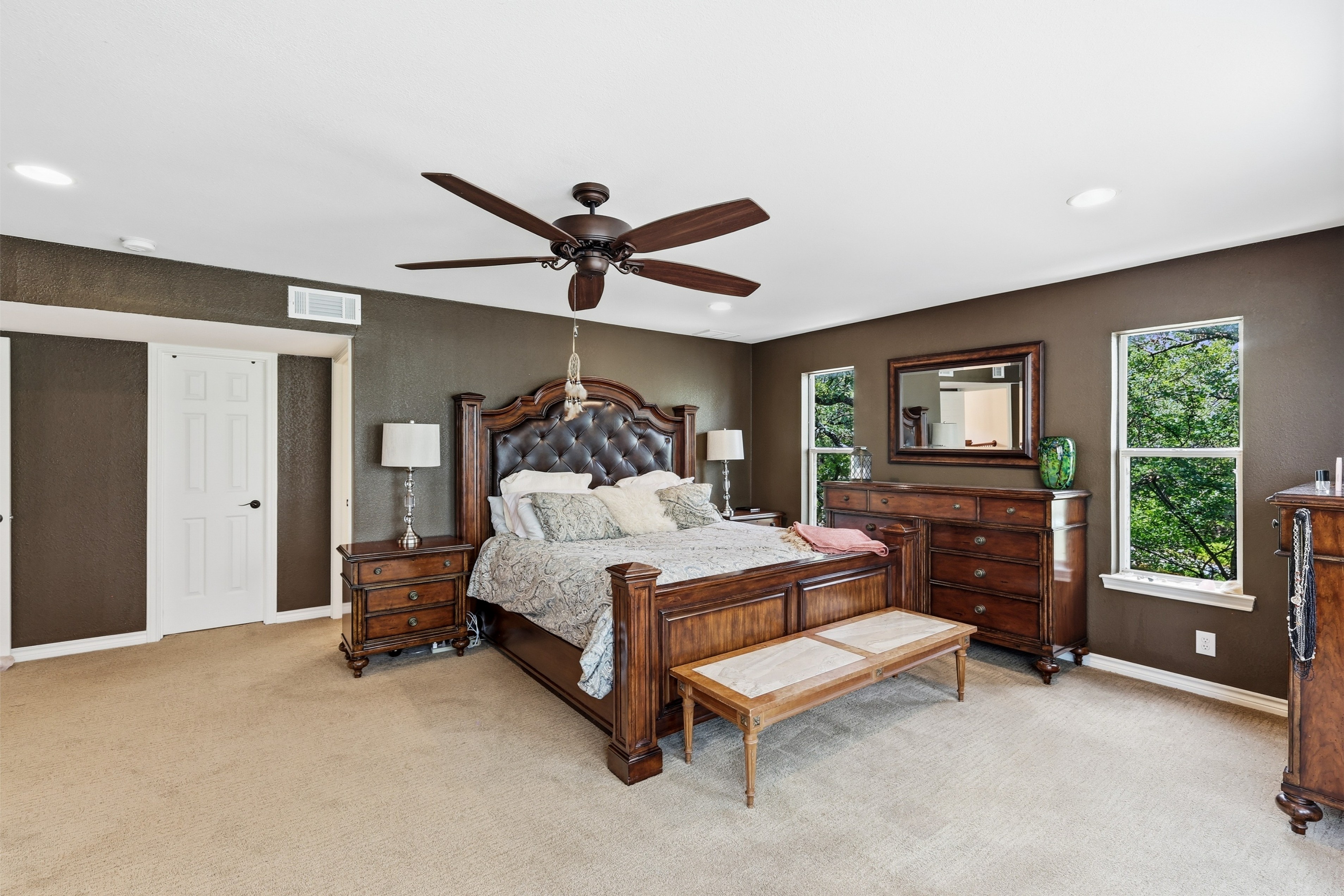 2930 Peninsula Drive Grapevine TX 76051