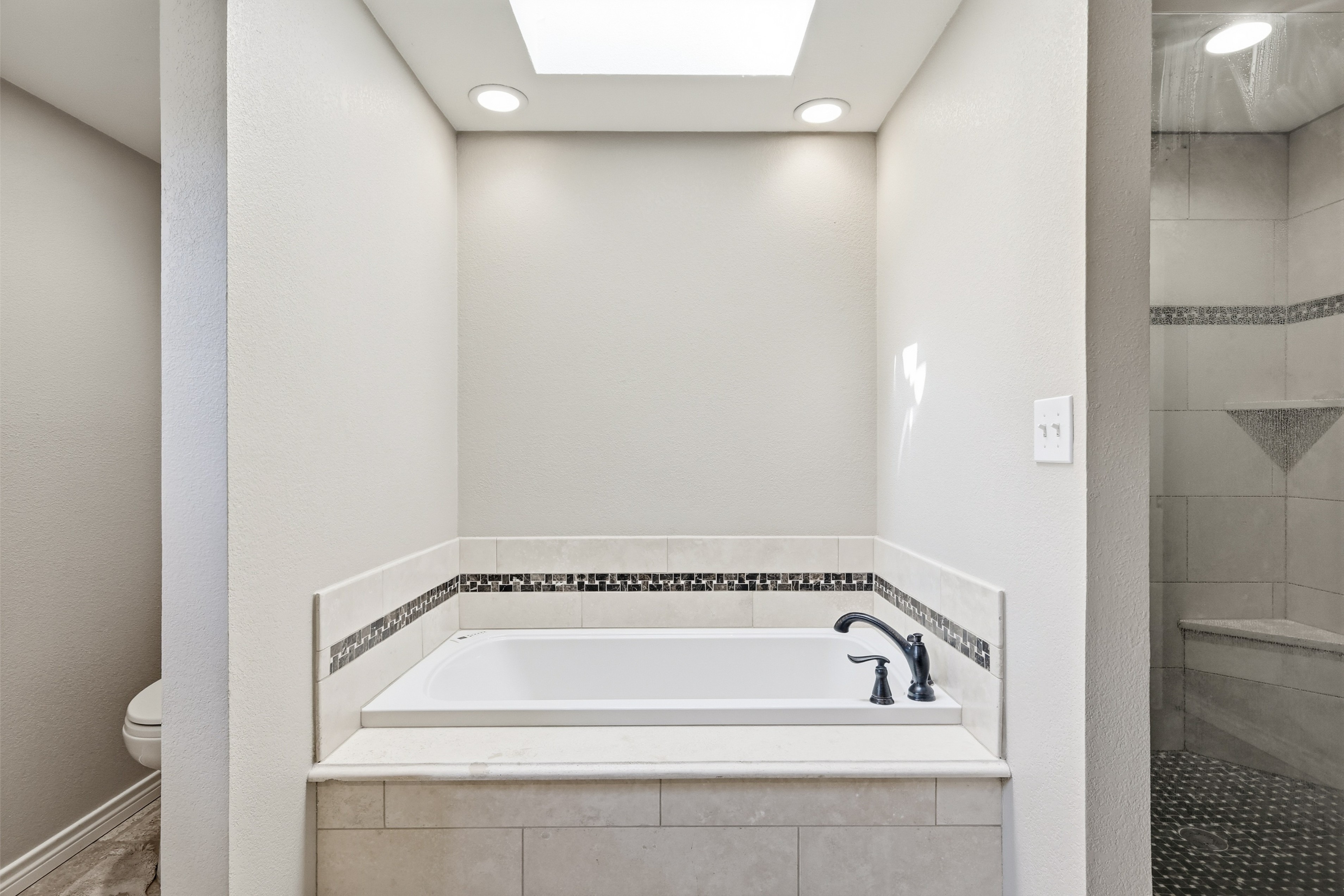 2930 Peninsula Drive Grapevine TX 76051