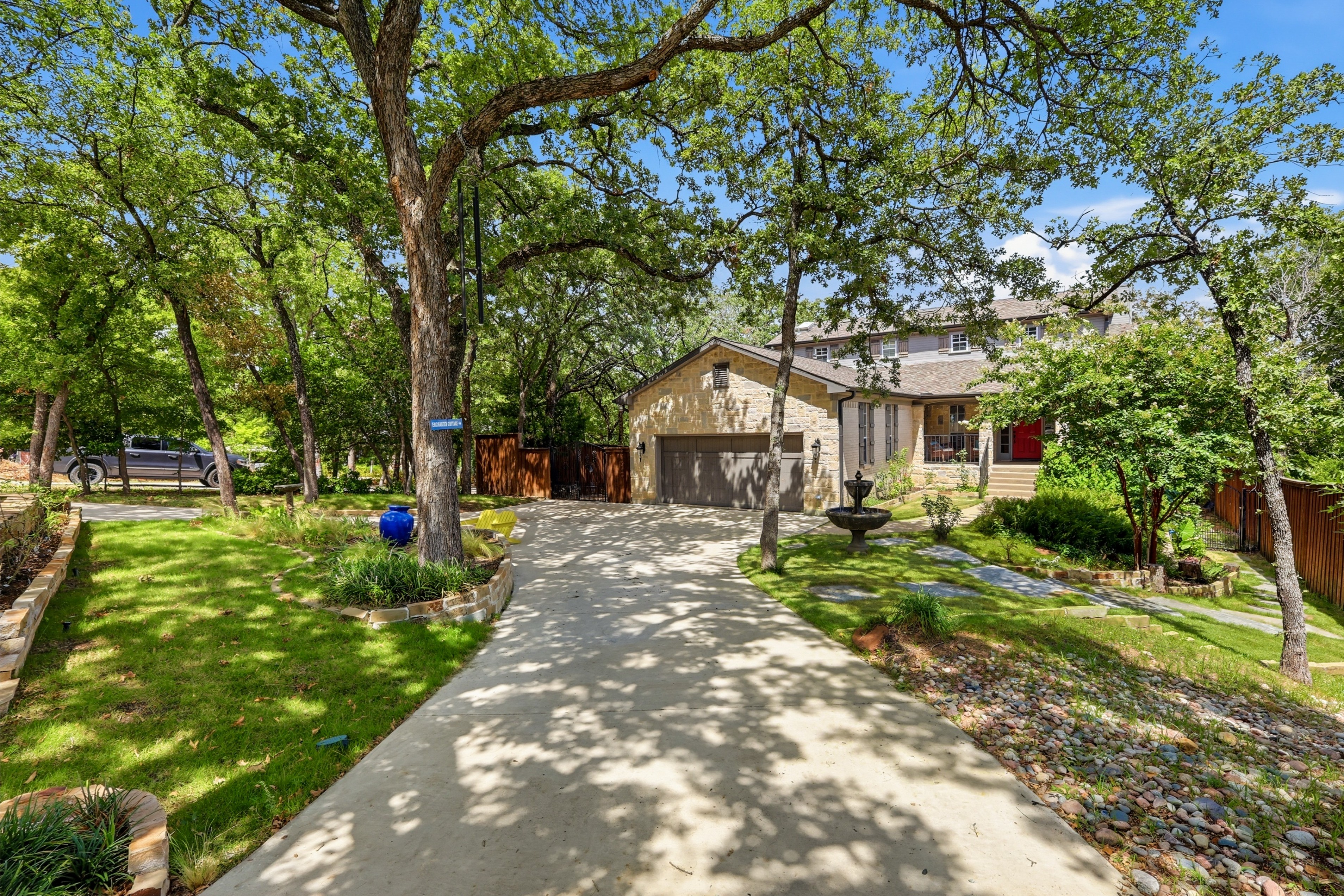 2930 Peninsula Drive Grapevine TX 76051