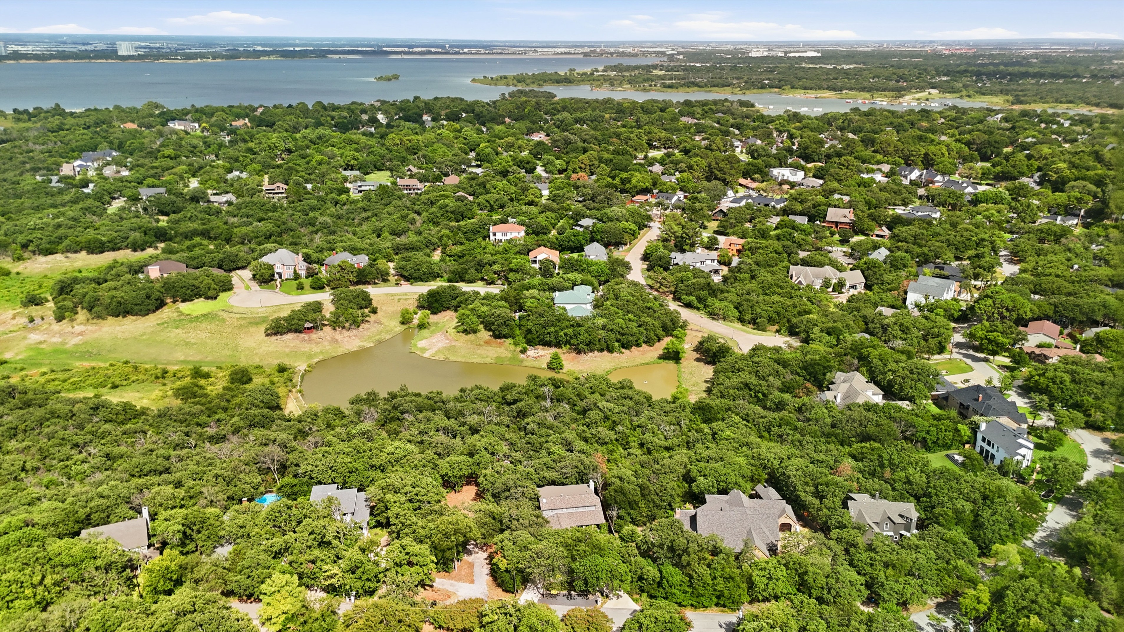 2930 Peninsula Drive Grapevine TX 76051