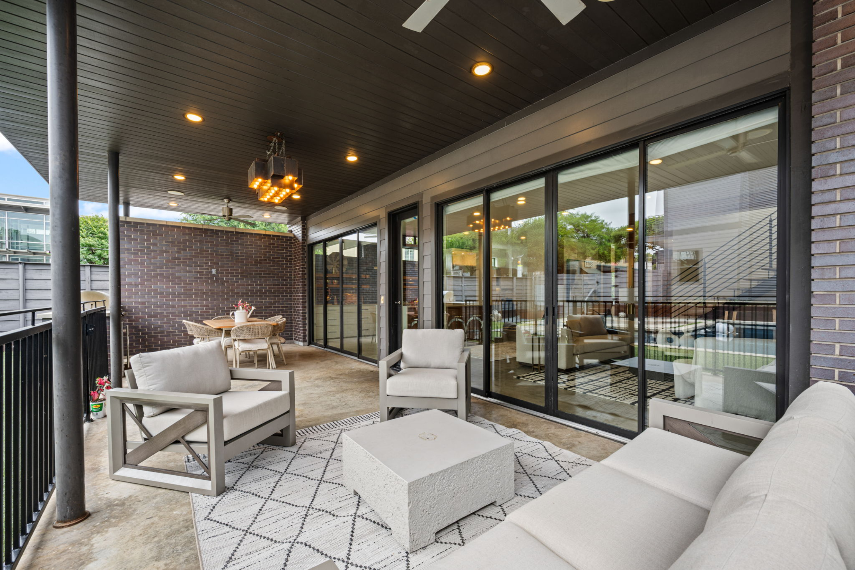 5645 Vickery Boulevard Dallas TX 75206