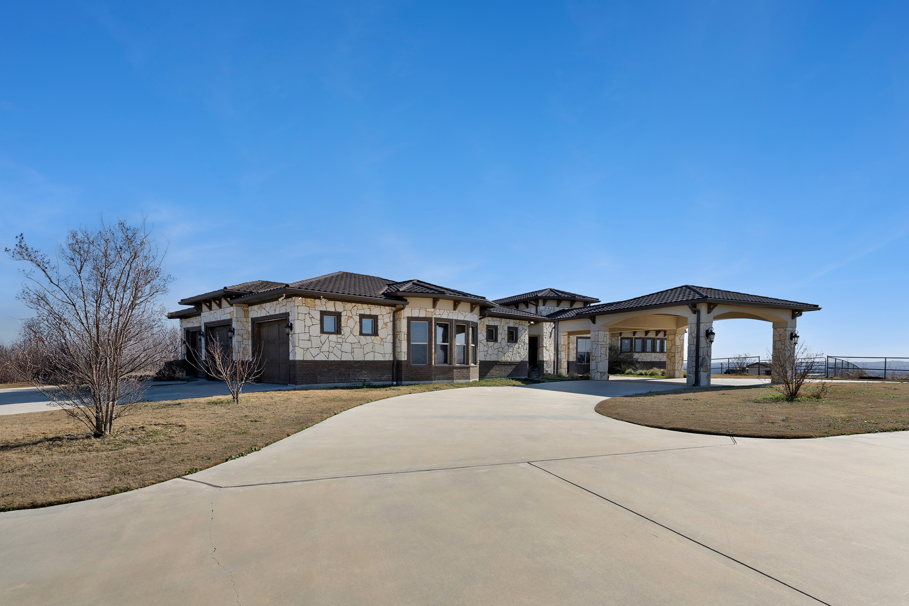353 County Road 2510 Decatur TX 76234