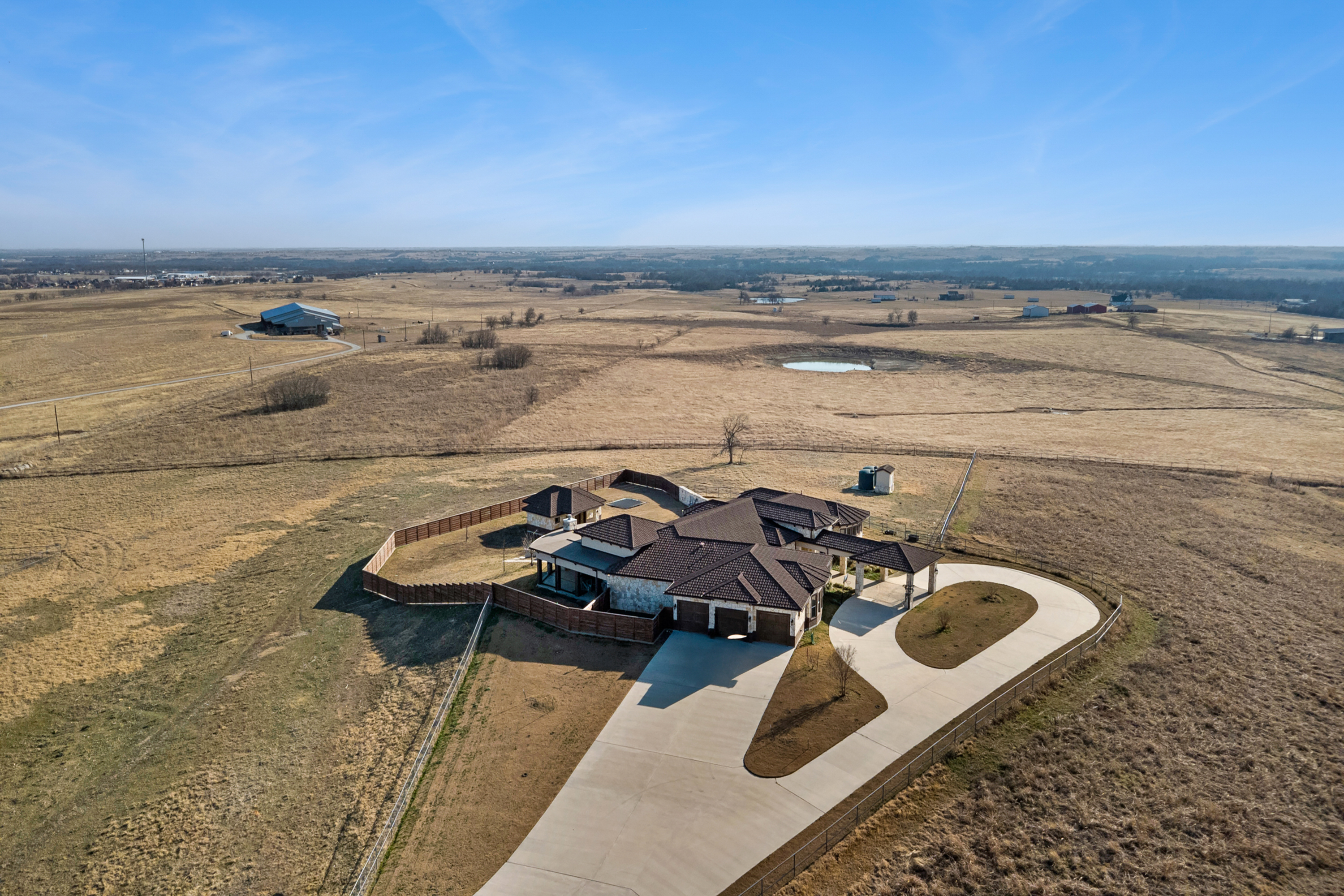 353 County Road 2510 Decatur TX 76234