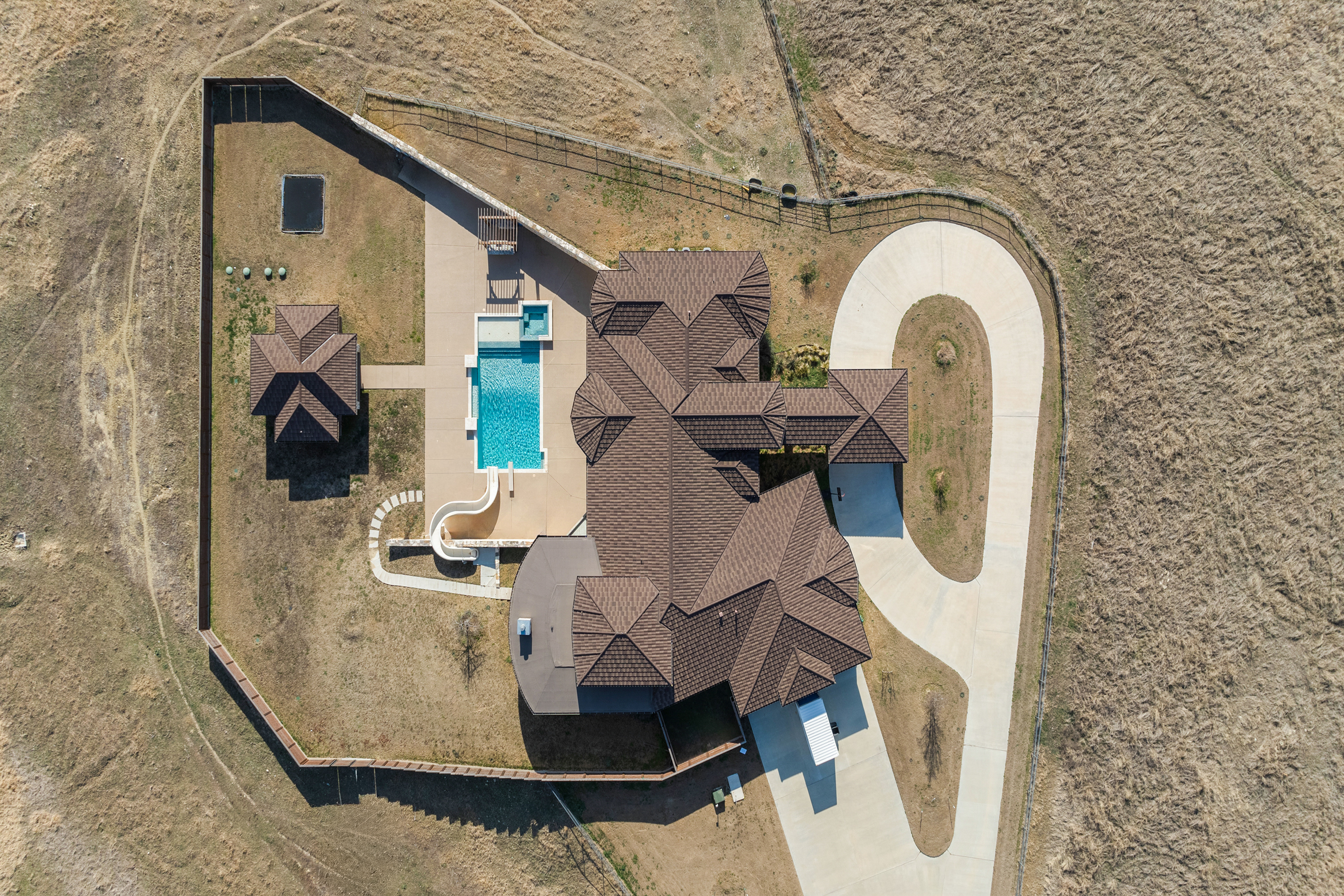 353 County Road 2510 Decatur TX 76234