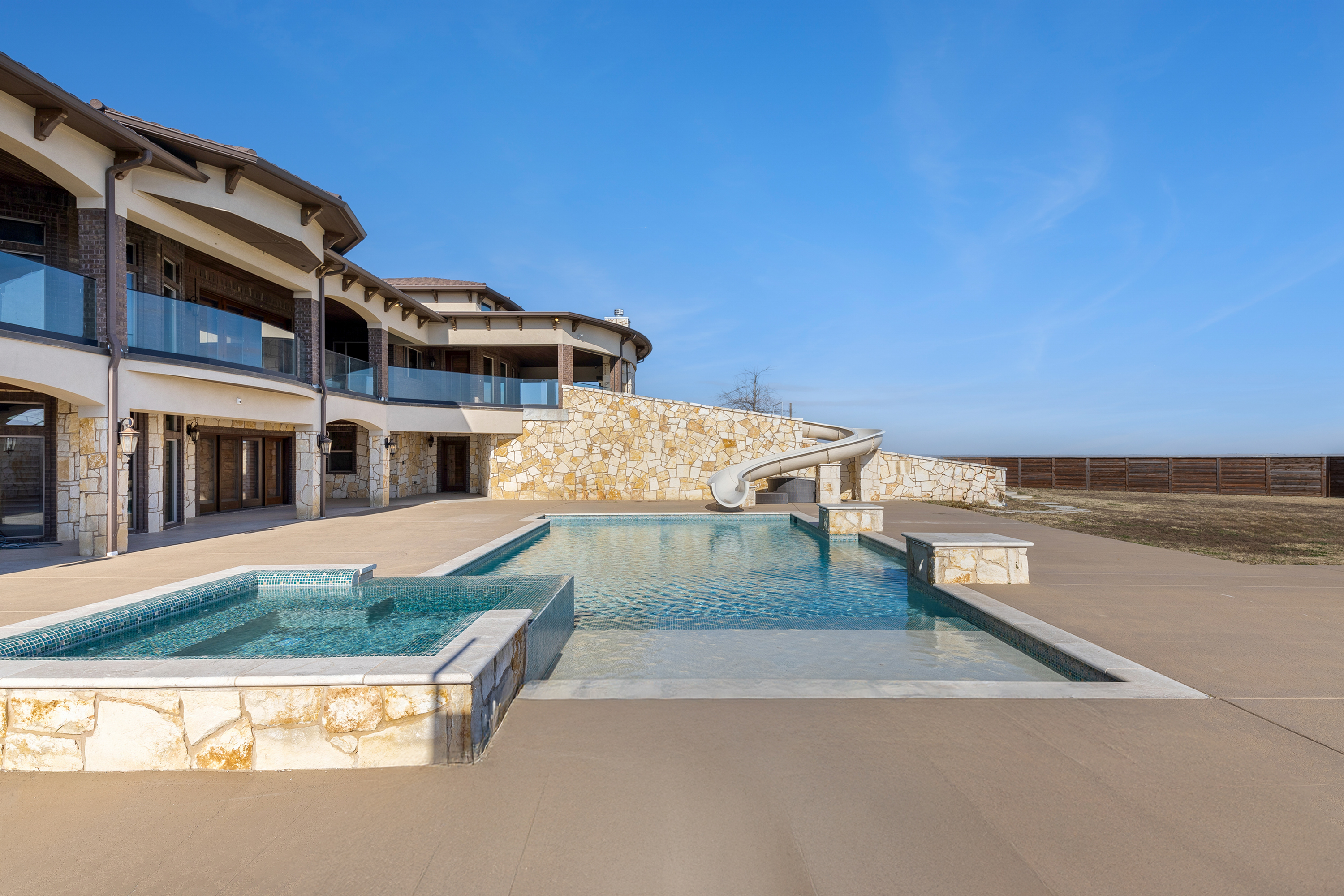 353 County Road 2510 Decatur TX 76234