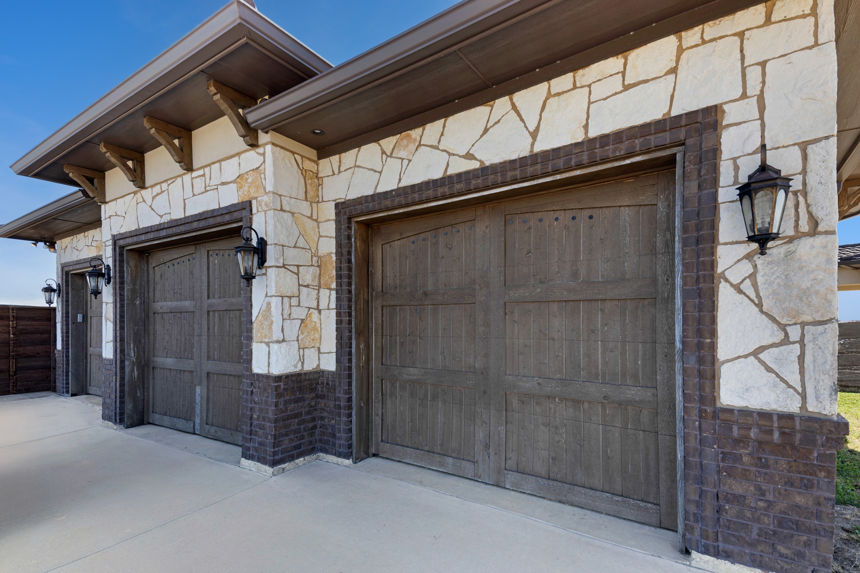 353 County Road 2510 Decatur TX 76234