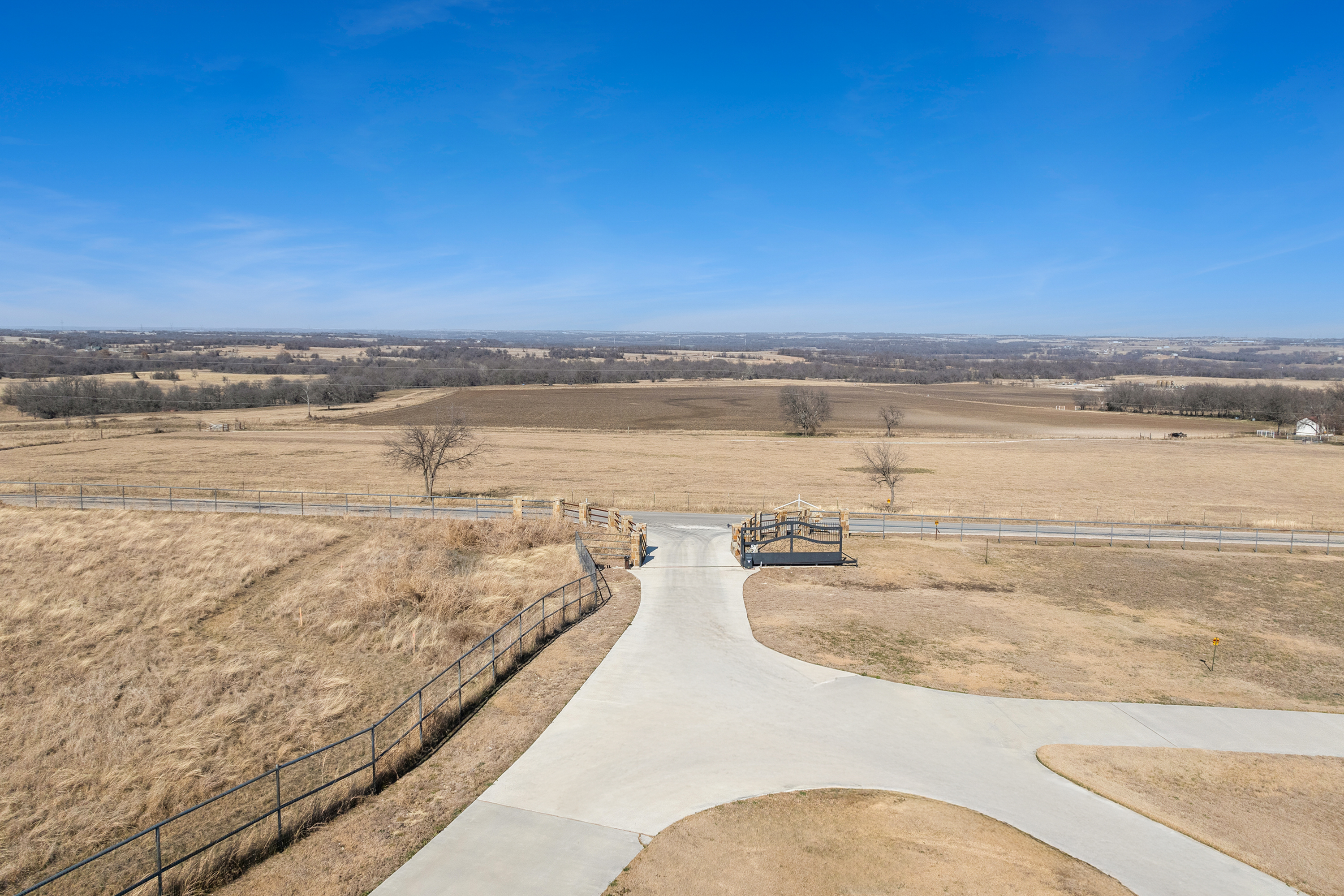 353 County Road 2510 Decatur TX 76234