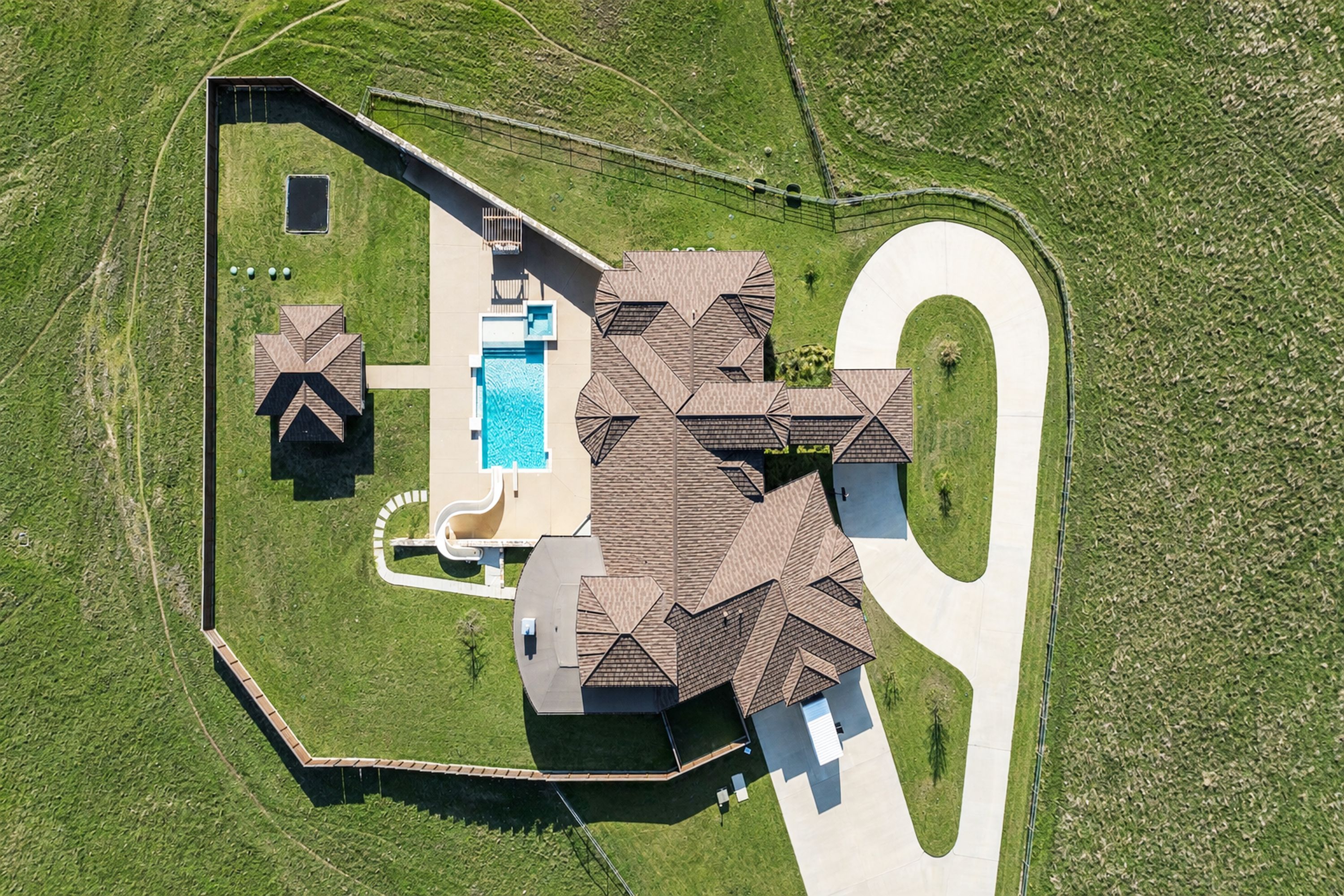 353 County Road 2510 Decatur TX 76234
