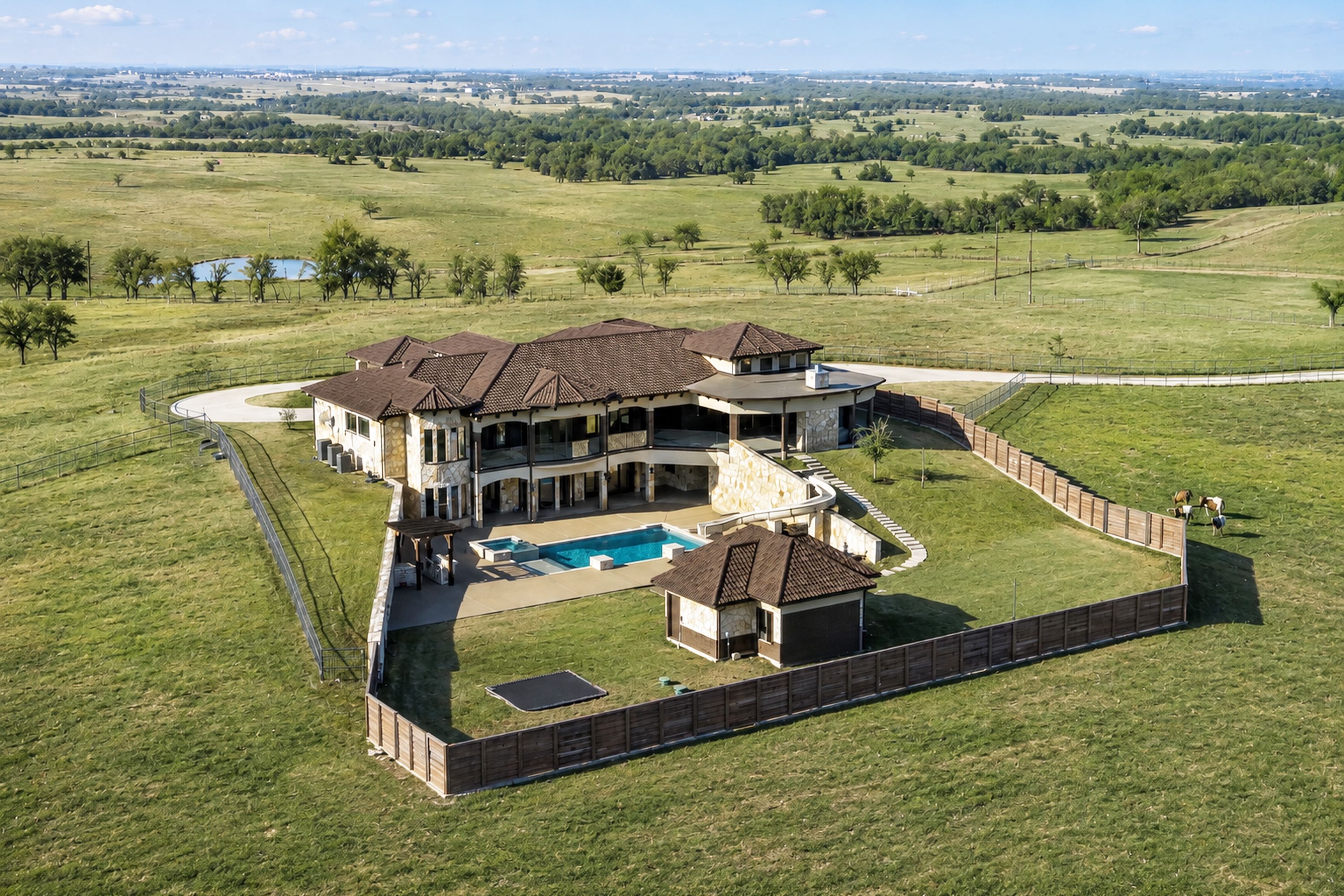 353 County Road 2510 Decatur TX 76234