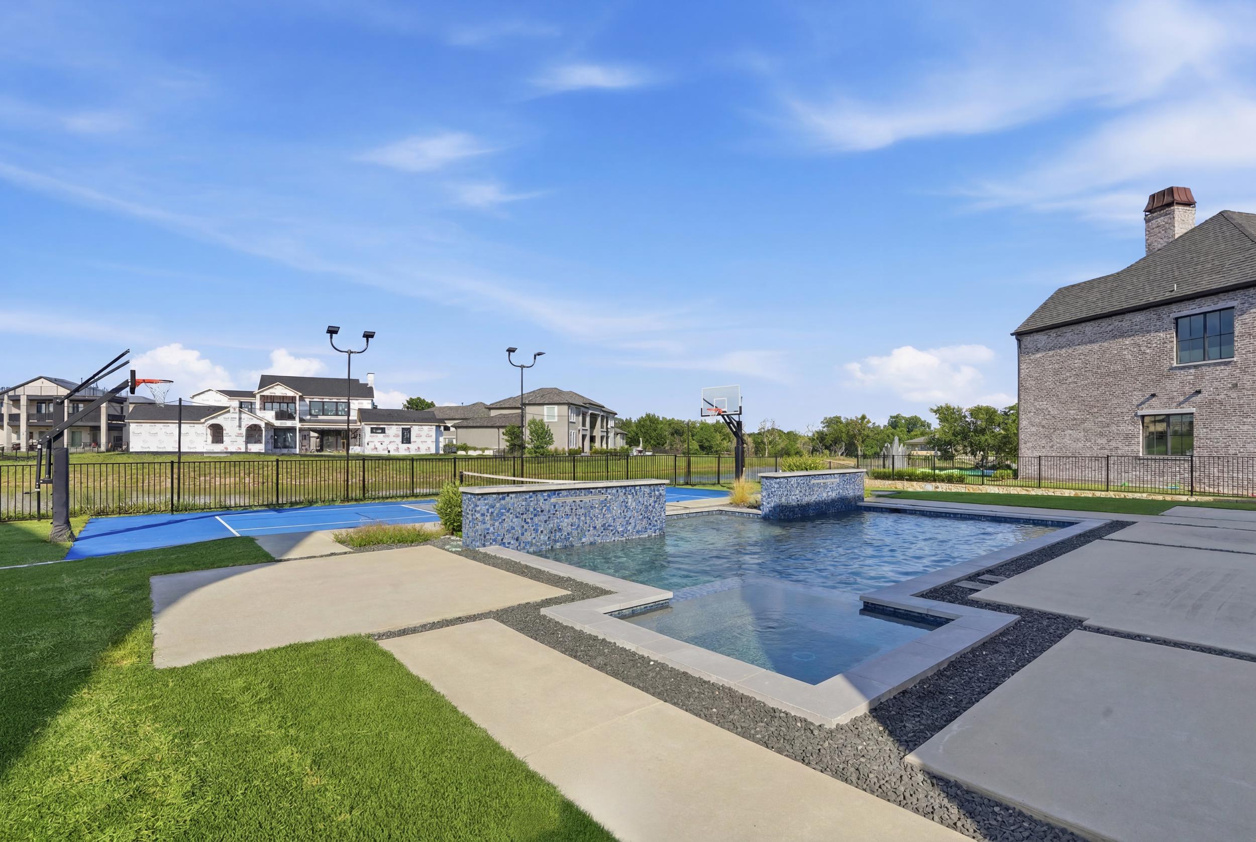 1918 Noe Boulevard Heath TX 75126