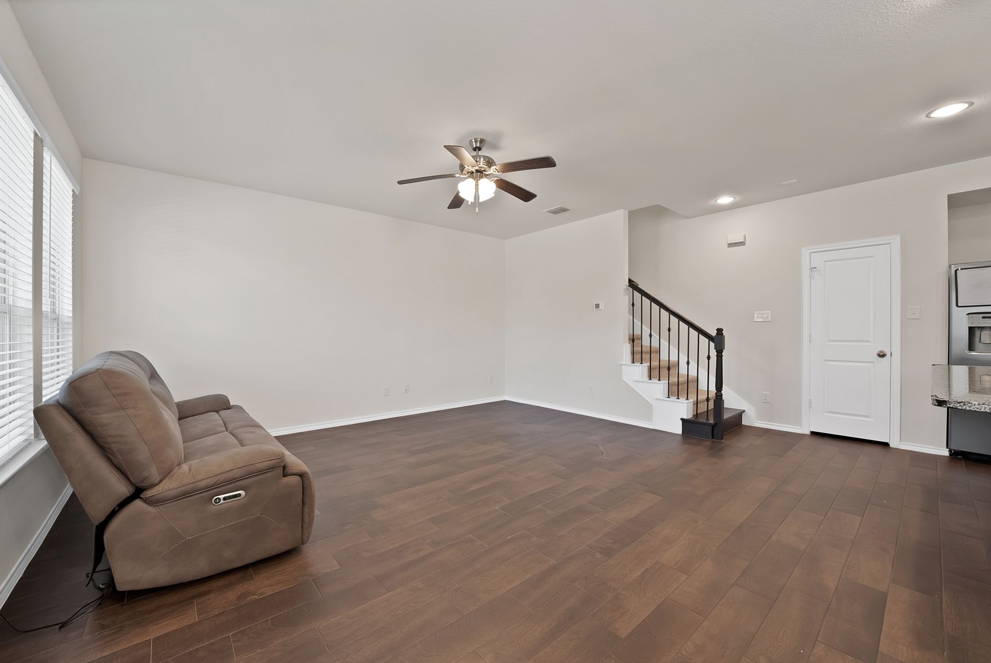 422 Milverton Drive Fort Worth TX 76036