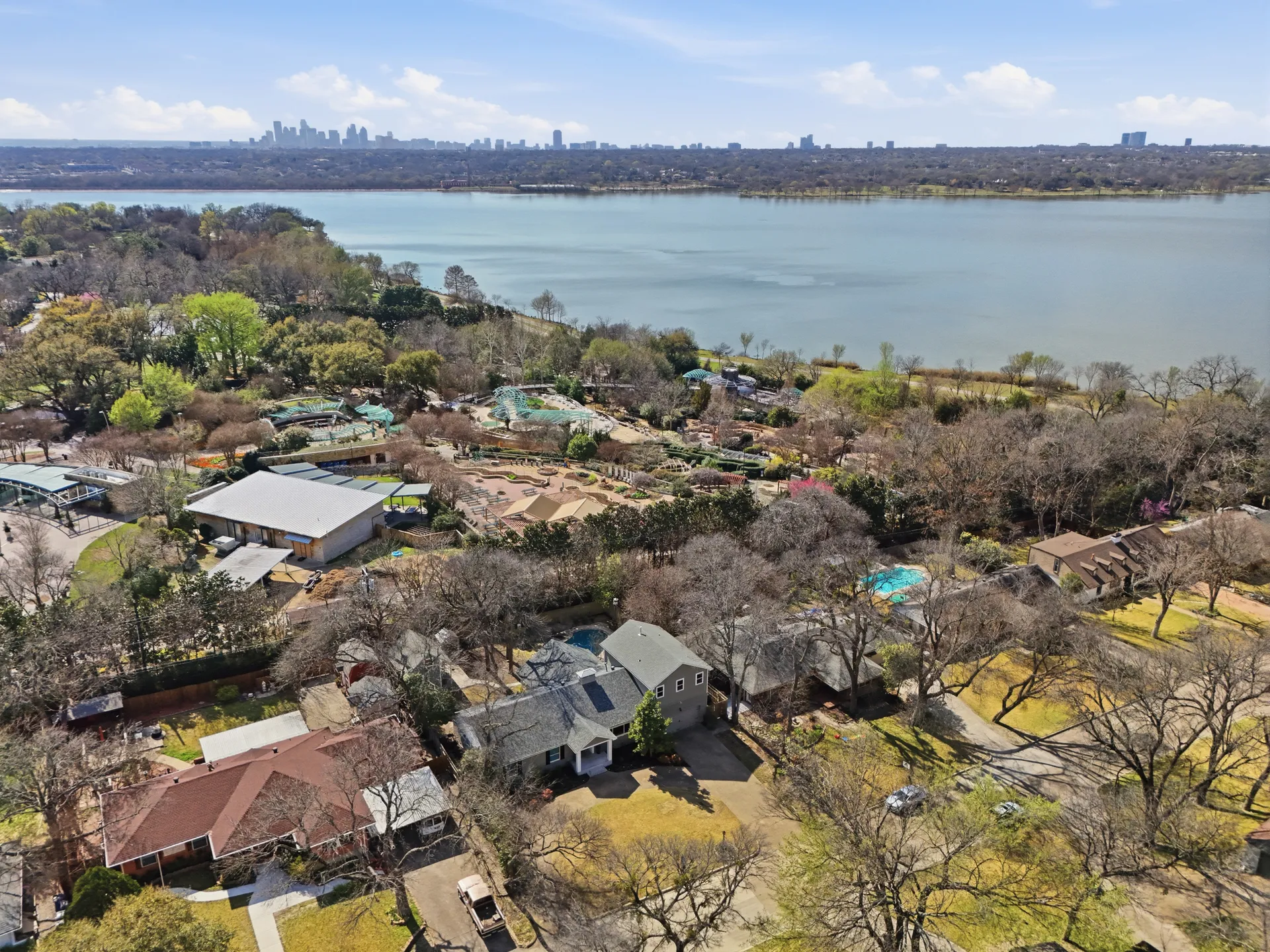 Dallas TX, 1155 Timplemore Drive