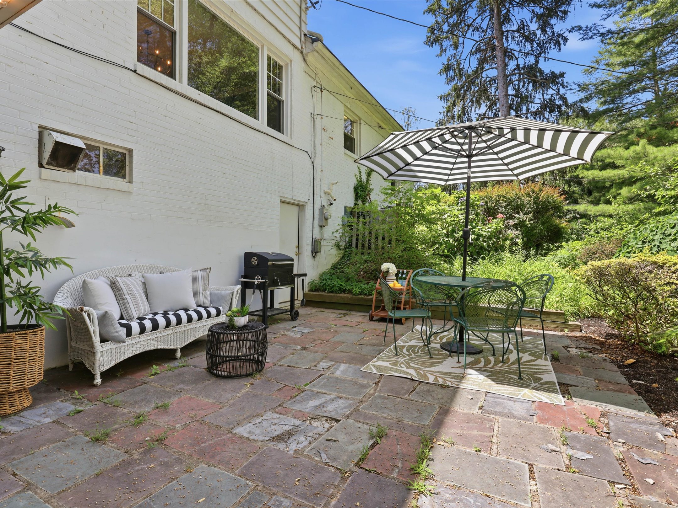 983 Brockie Lane York PA 17403