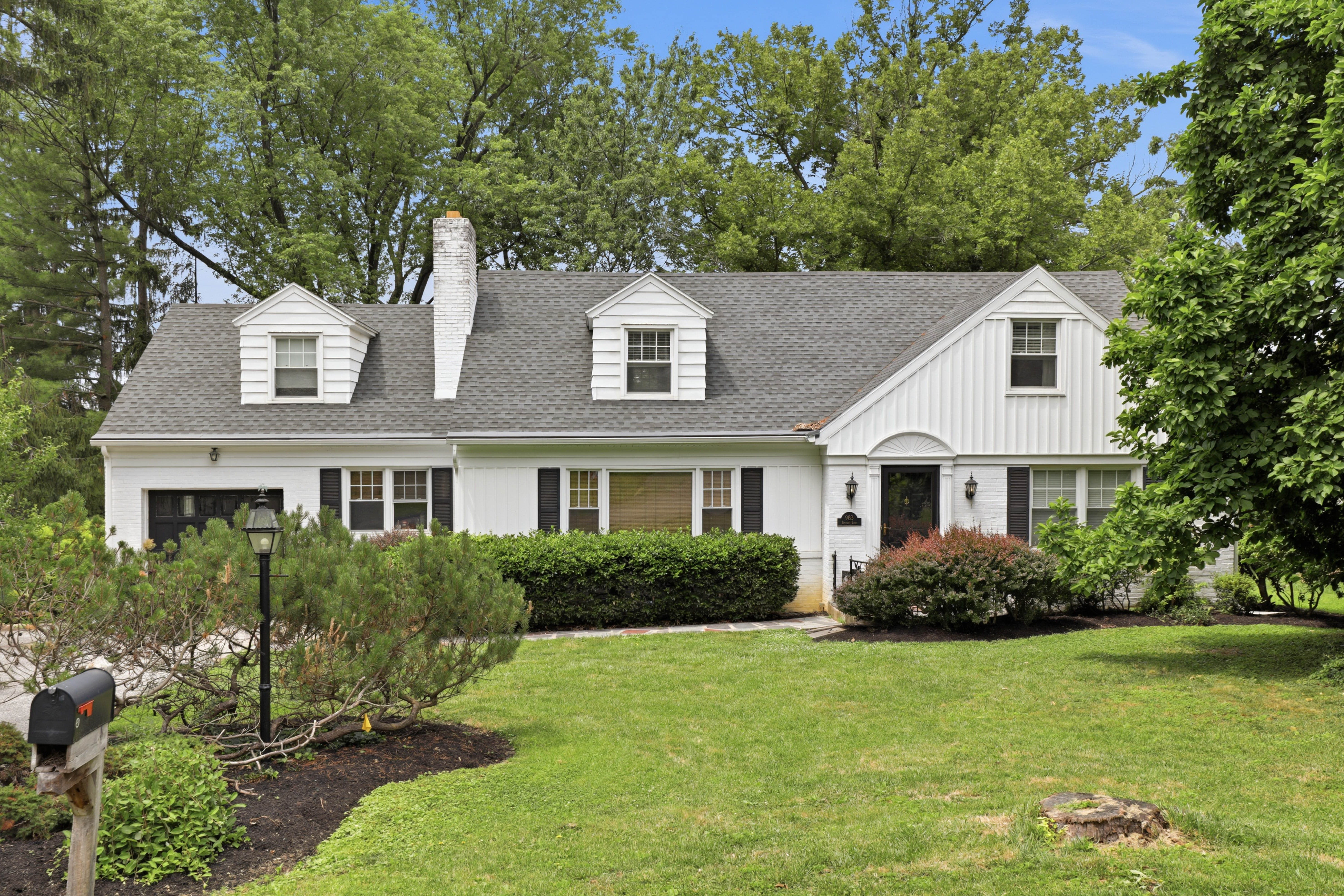983 Brockie Lane York PA 17403