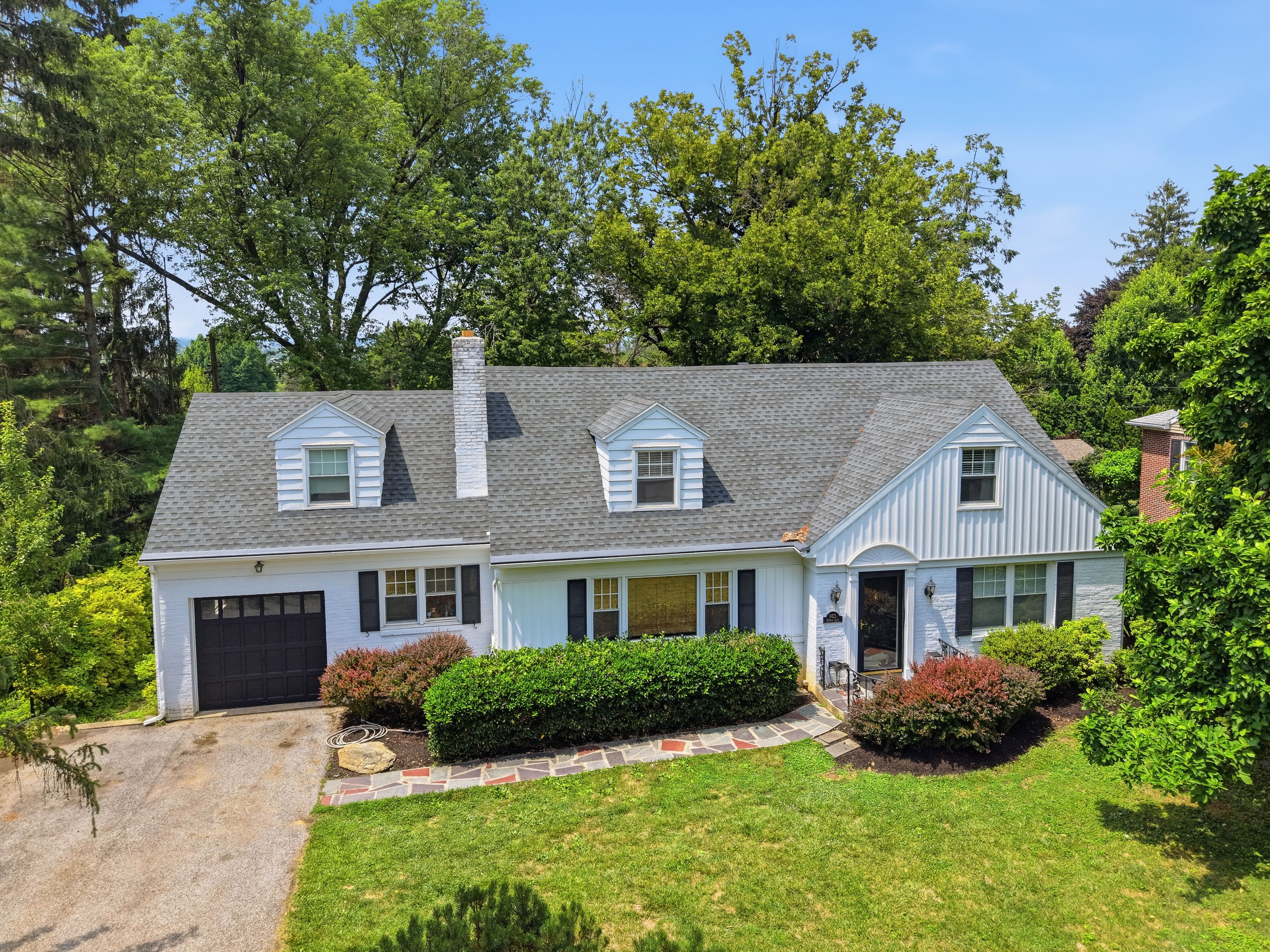 983 Brockie Lane York PA 17403