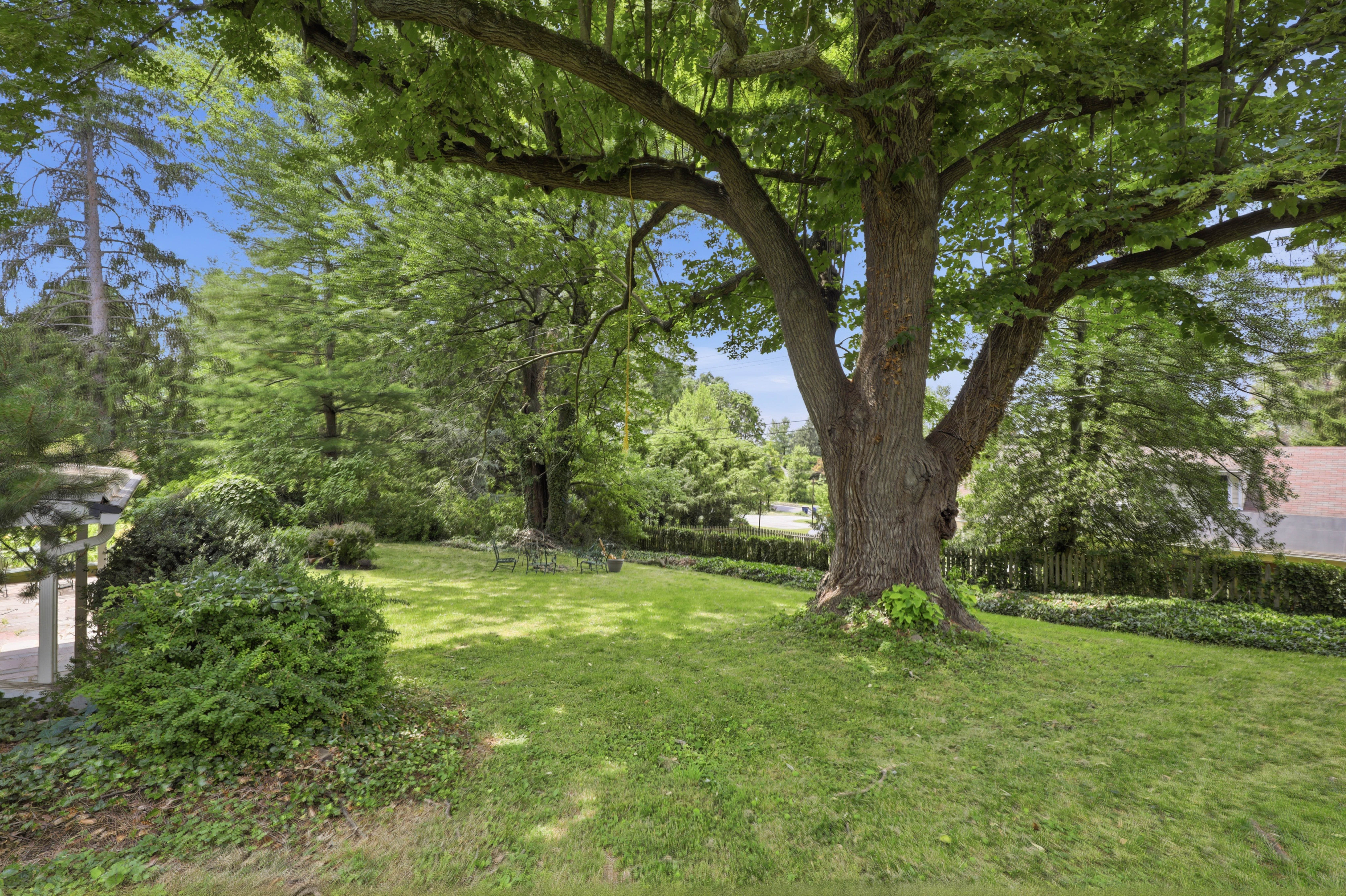 983 Brockie Lane York PA 17403