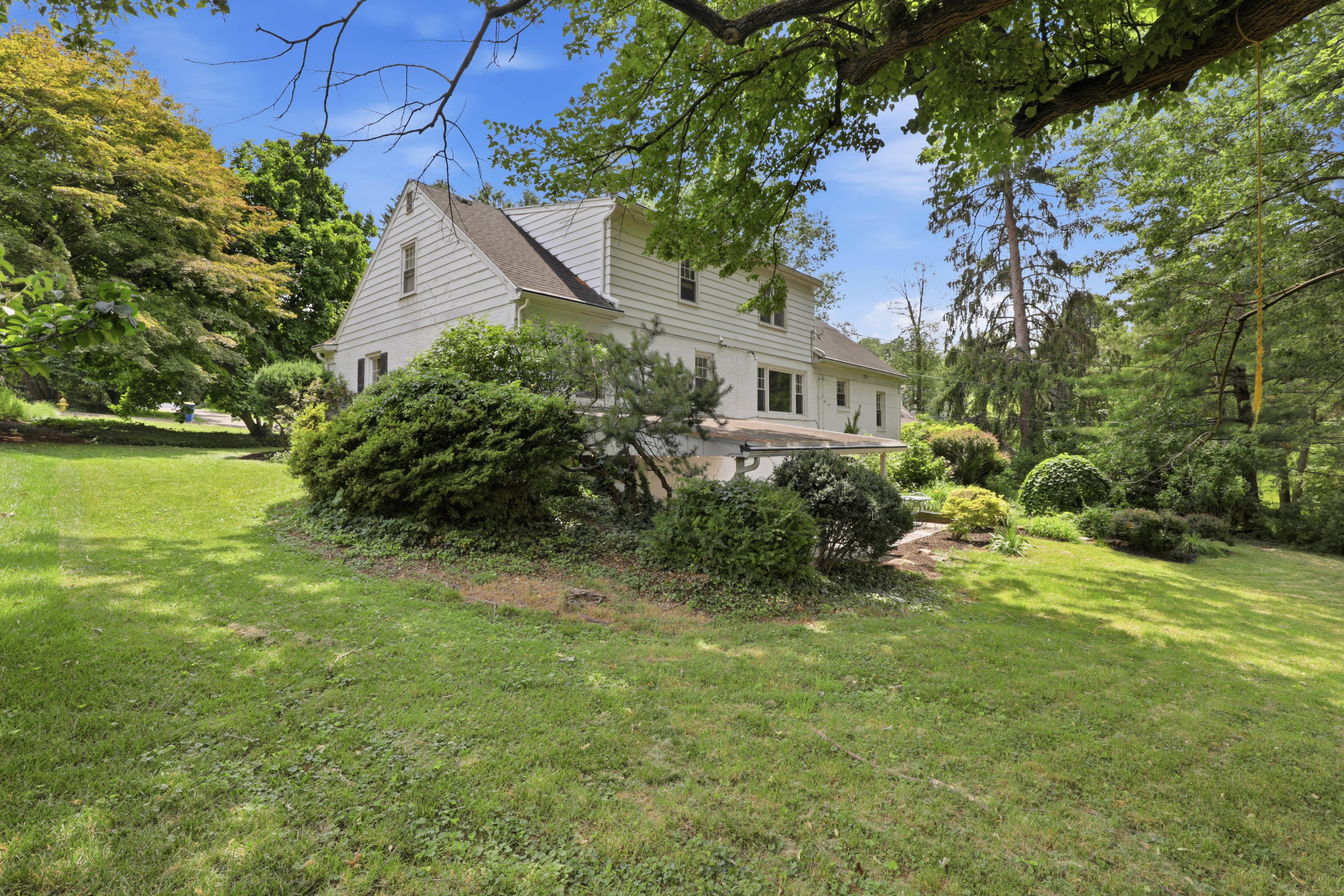 983 Brockie Lane York PA 17403