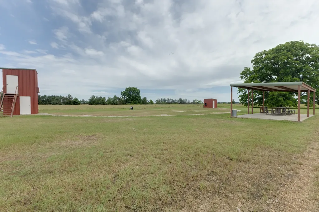 3181 Fm 274 Bonham TX 75418