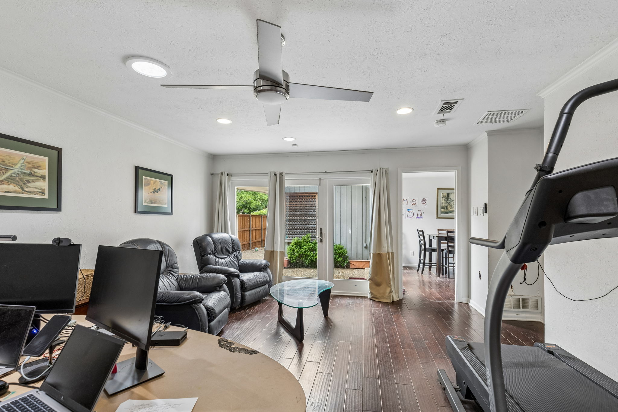 6725 Caulfield Drive Dallas TX 75248