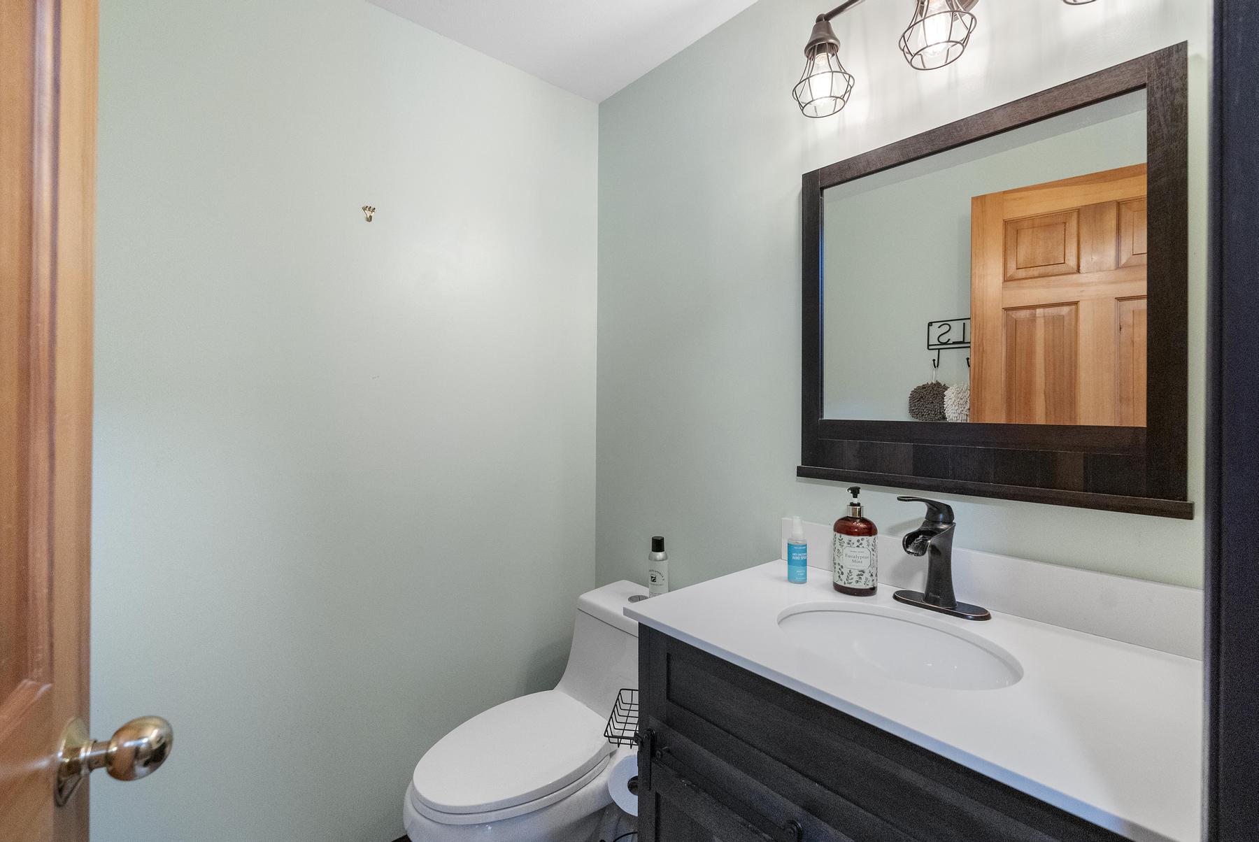 6680 Hillside Drive Harbor Springs MI 49740