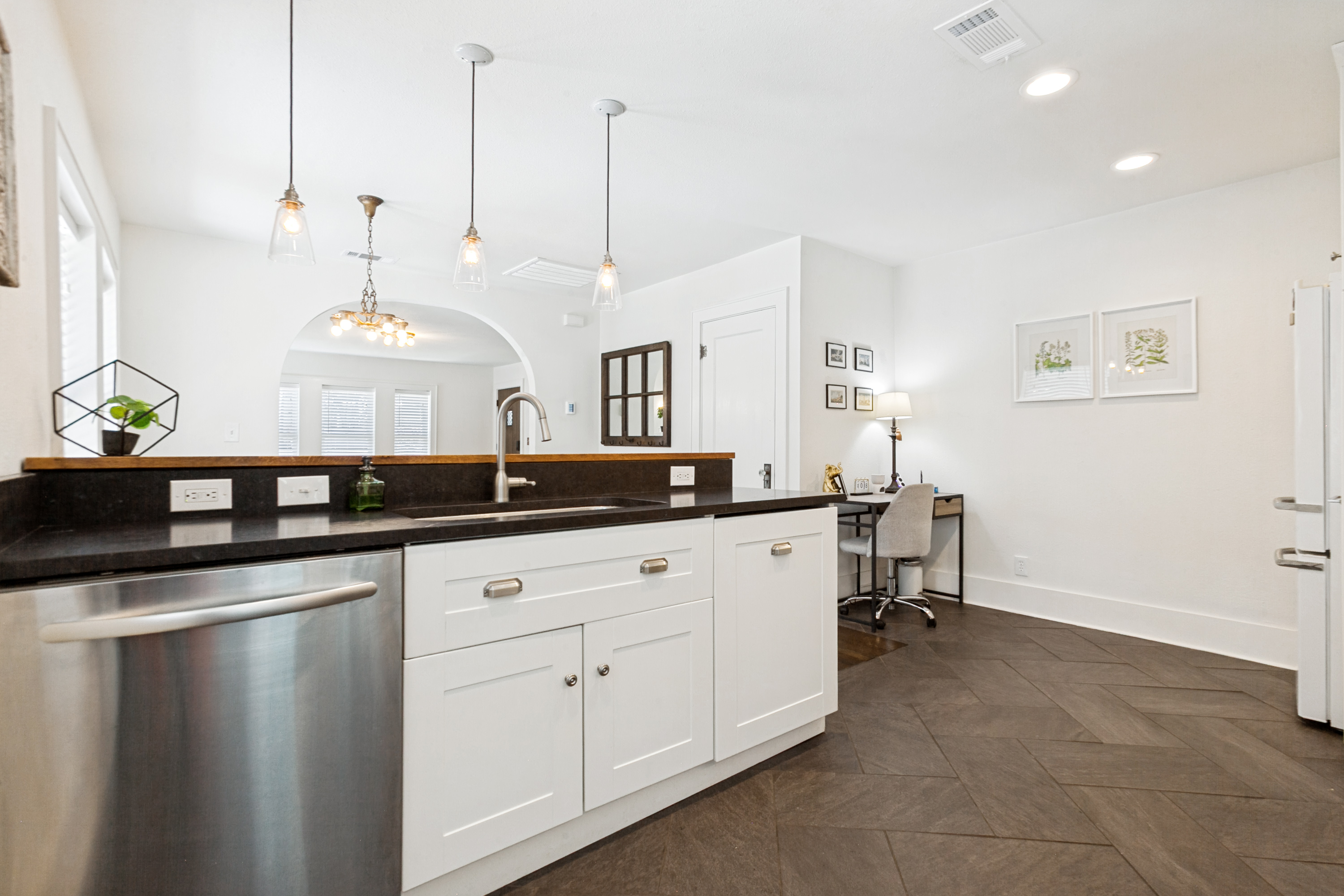 6034 Victor Street Dallas TX 75214