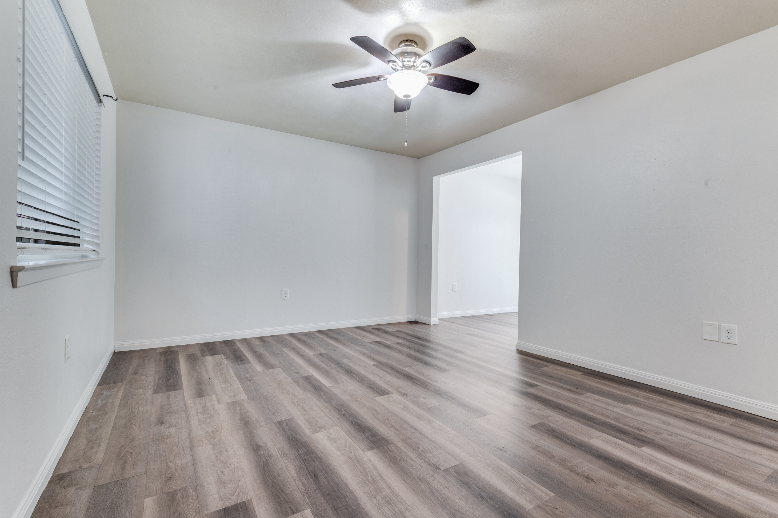 428 N Dallas Avenue Lancaster TX 75146