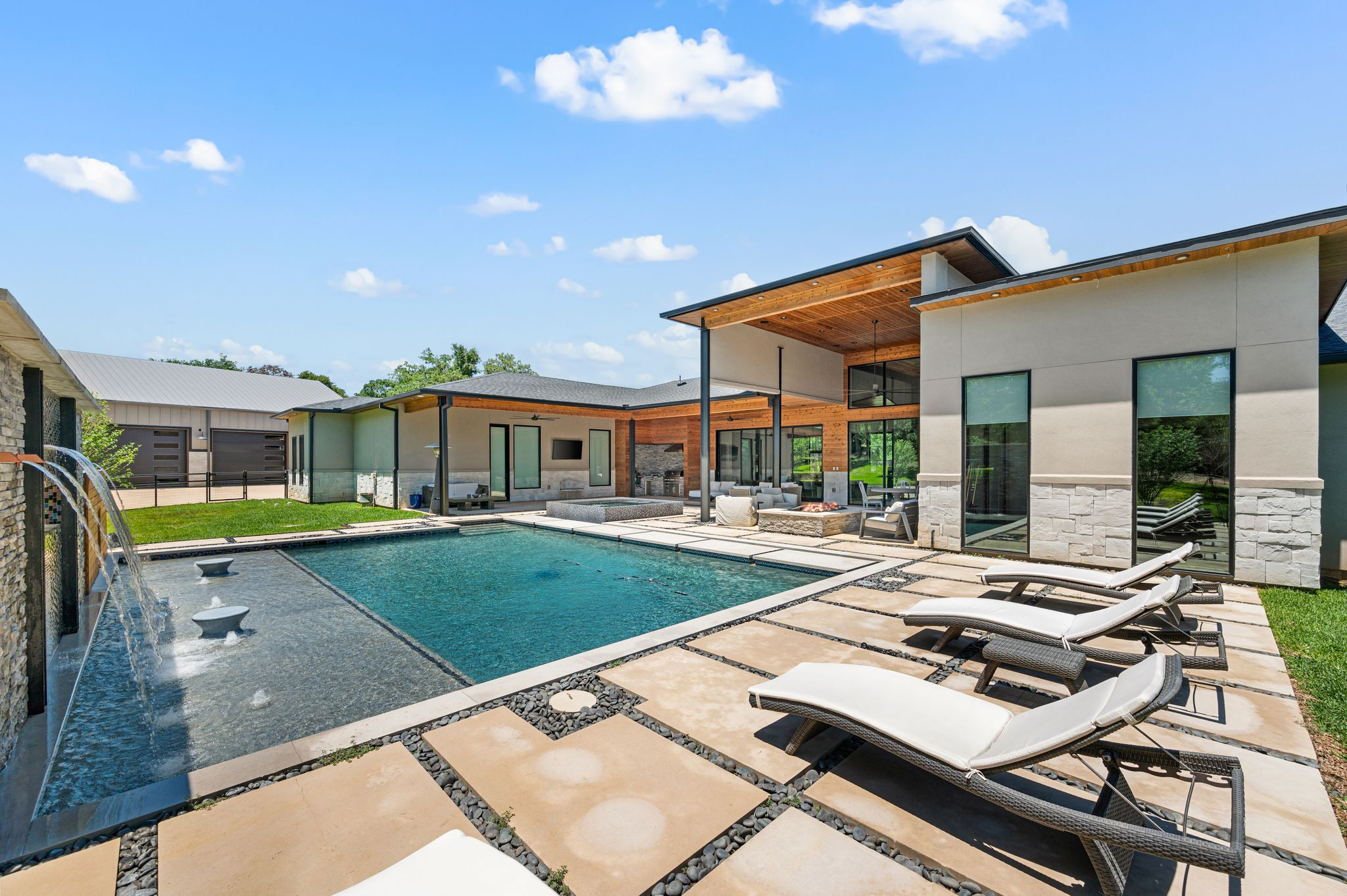 916 Dove Creek Court Bartonville TX 76226
