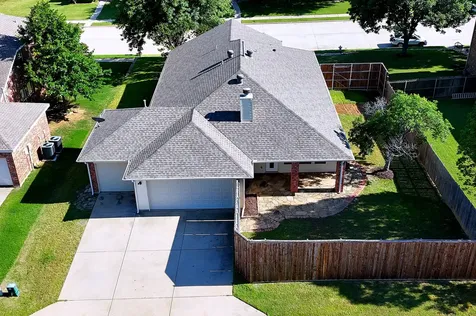 2017 Creekdale Drive Denton TX 76210