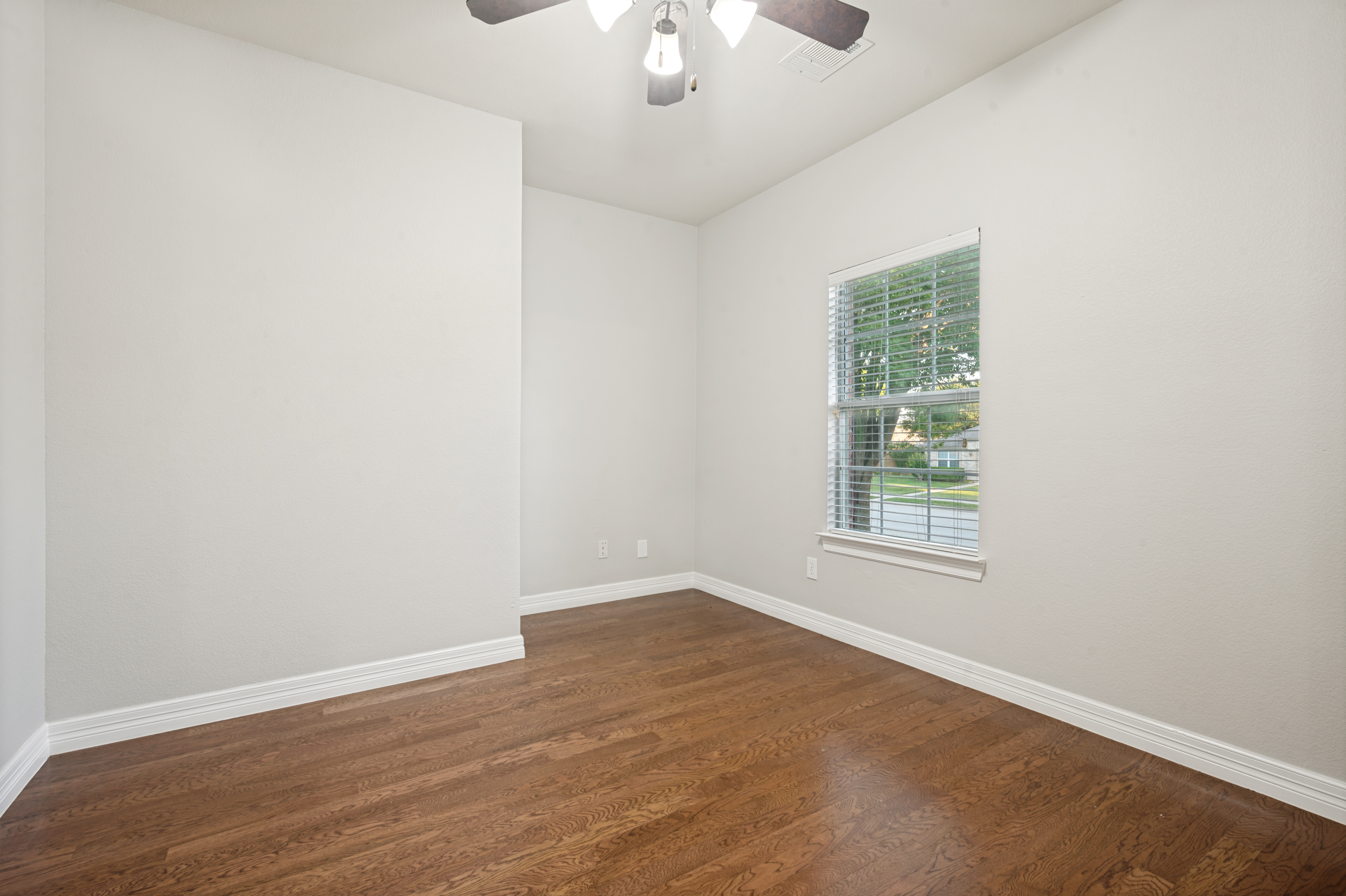 2017 Creekdale Drive Denton TX 76210