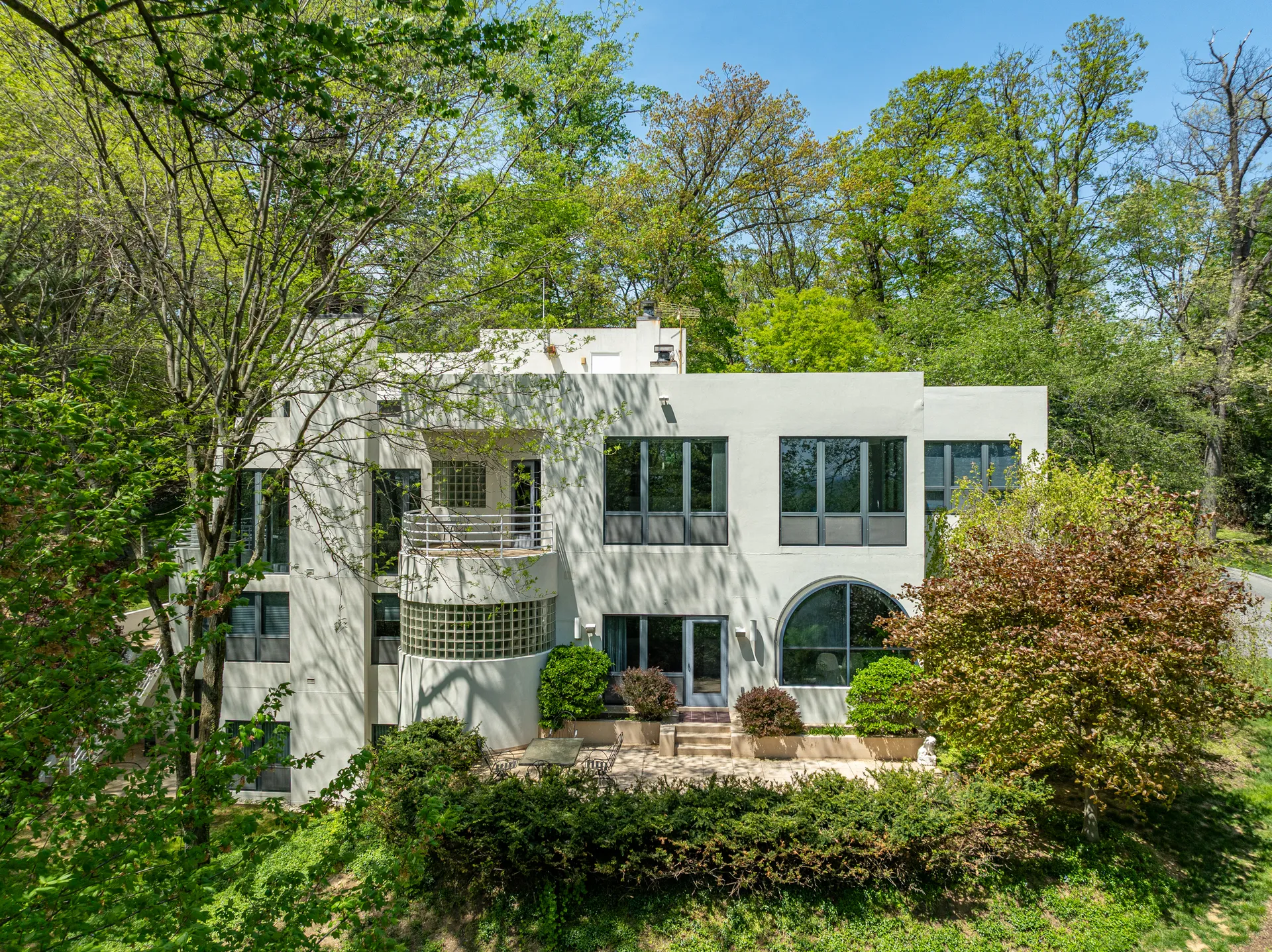 Lancaster PA, 910 Pennwood Circle
