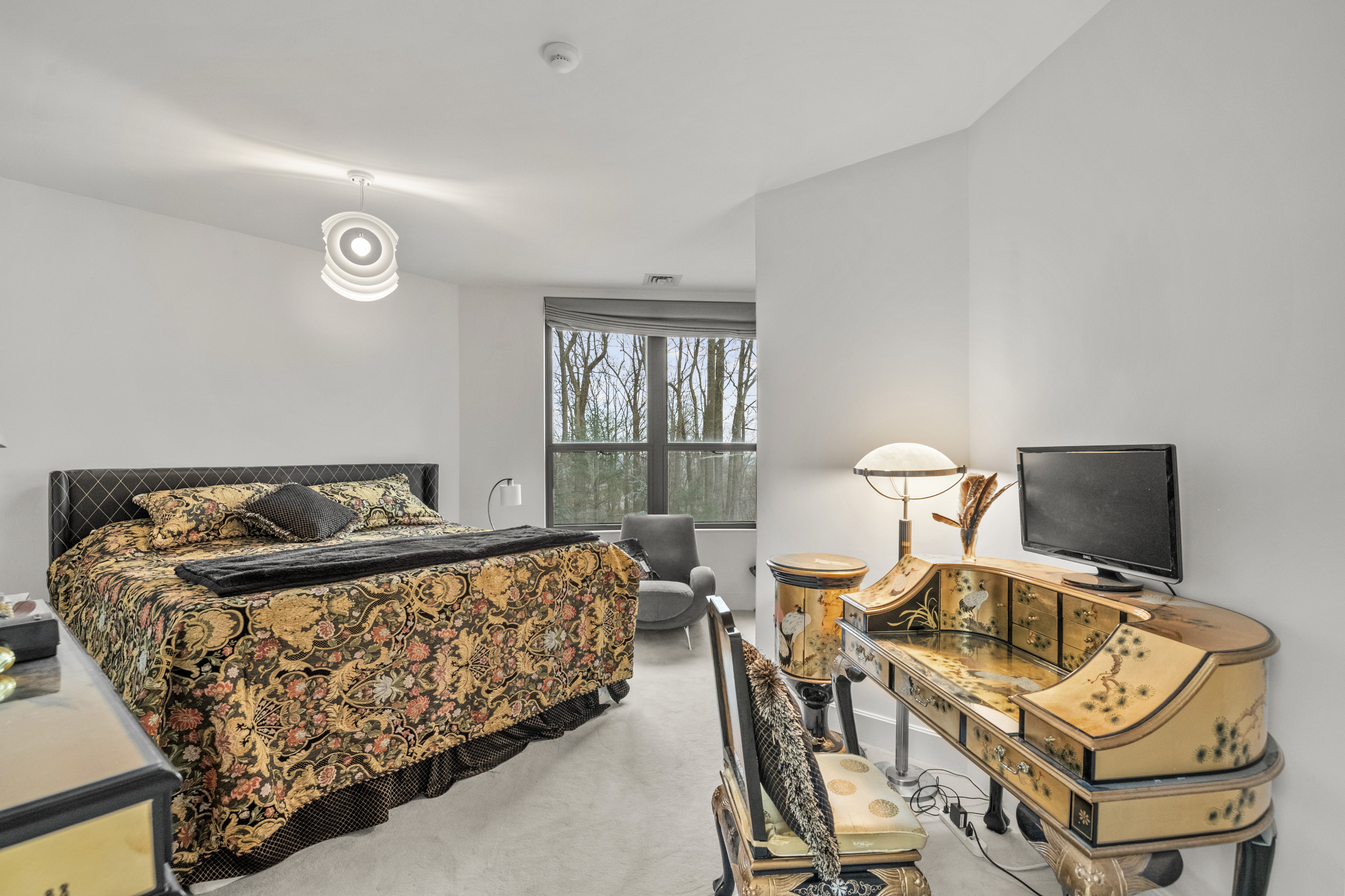 910 Pennwood Circle Lancaster PA 17601