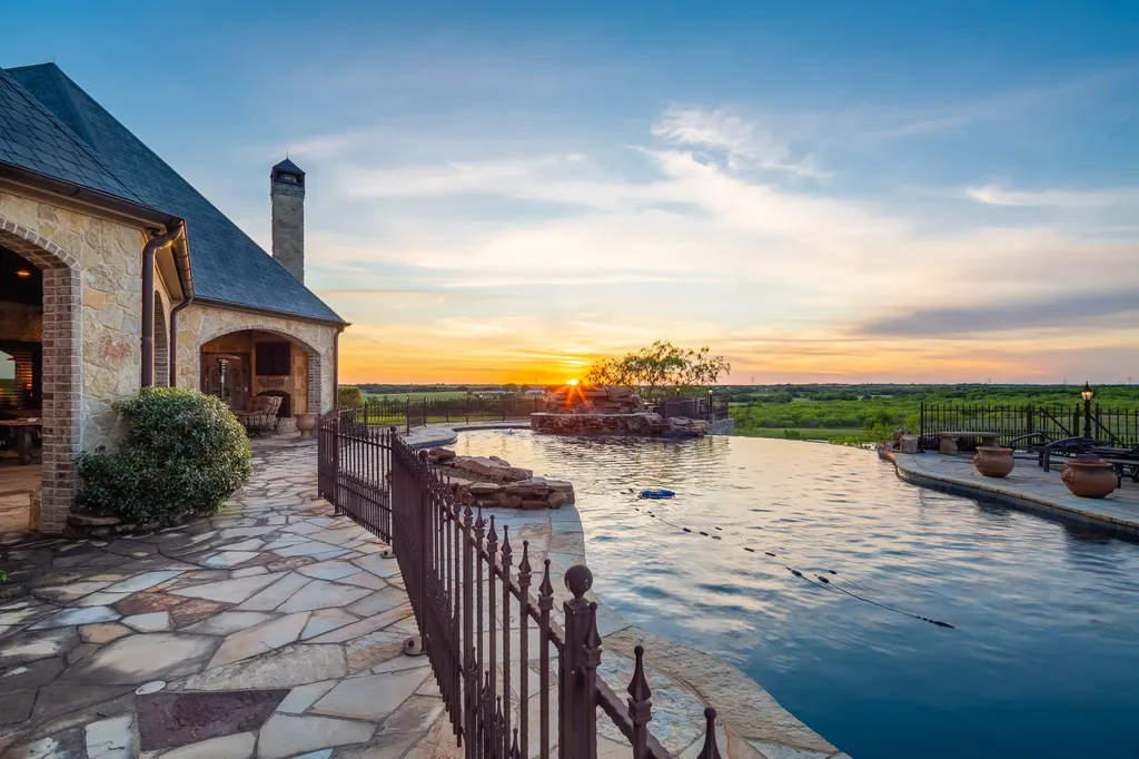520 Ozro Road Maypearl TX 76084
