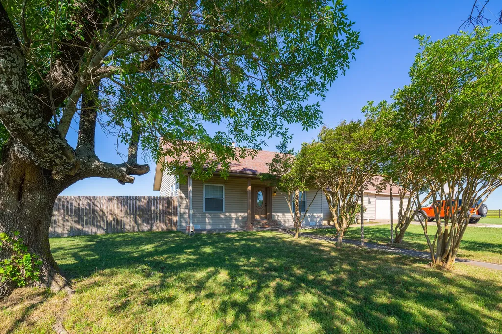 520 Ozro Road Maypearl TX 76084