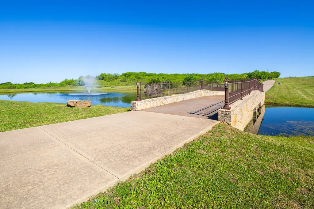 520 Ozro Road Maypearl TX 76084