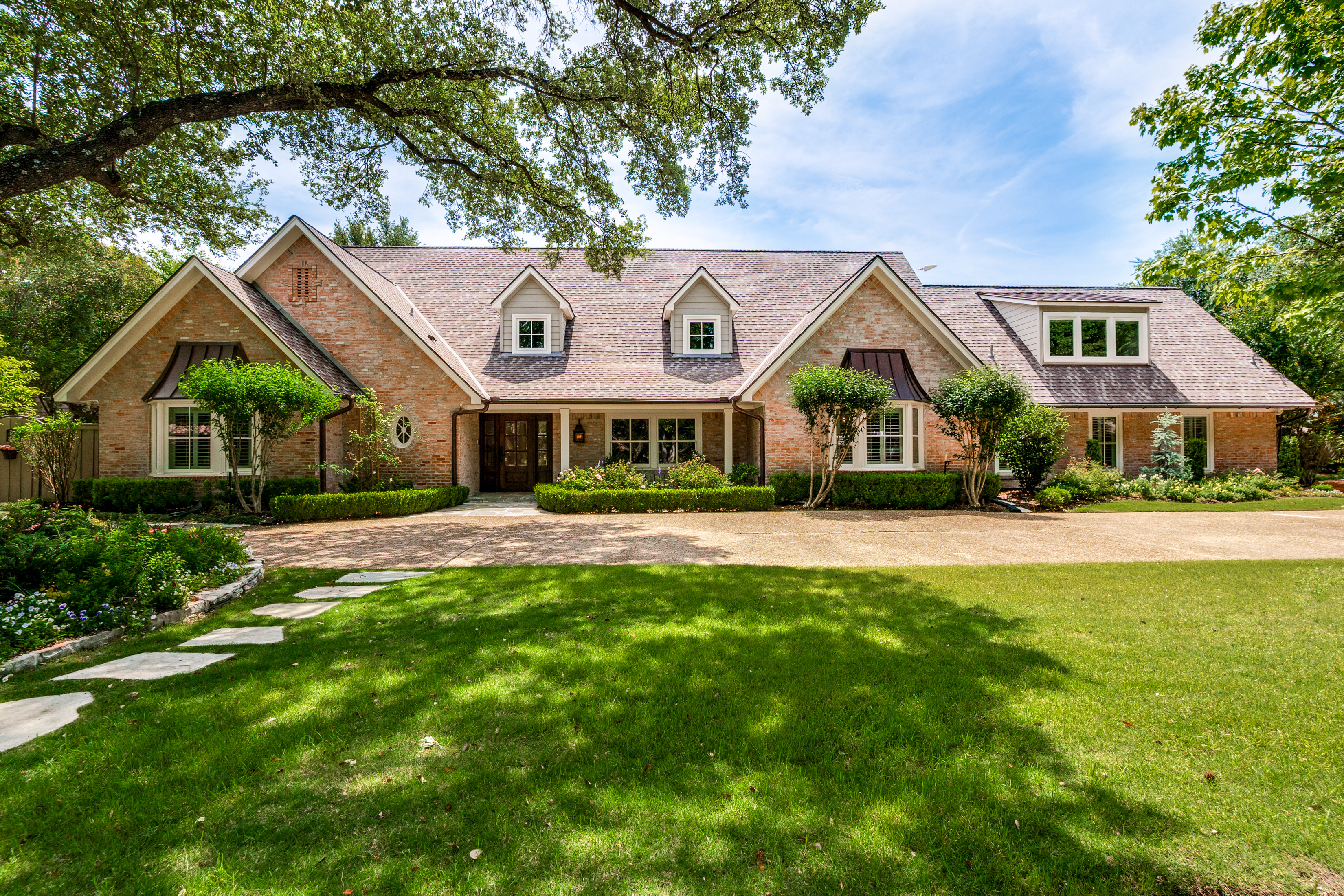 6544 Valleybrook Drive Dallas TX 75254
