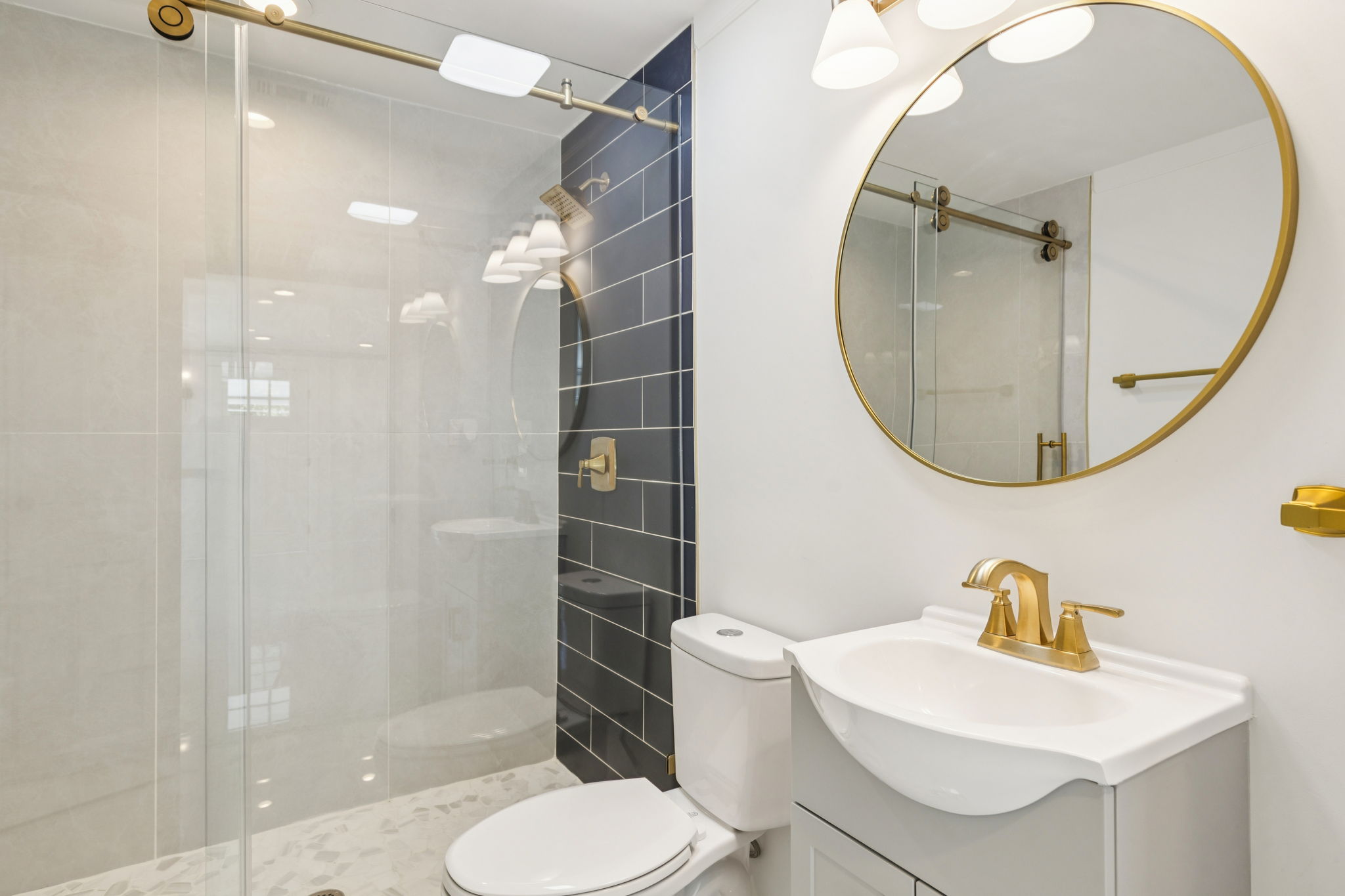 621 Alameda Road Azle TX 76020