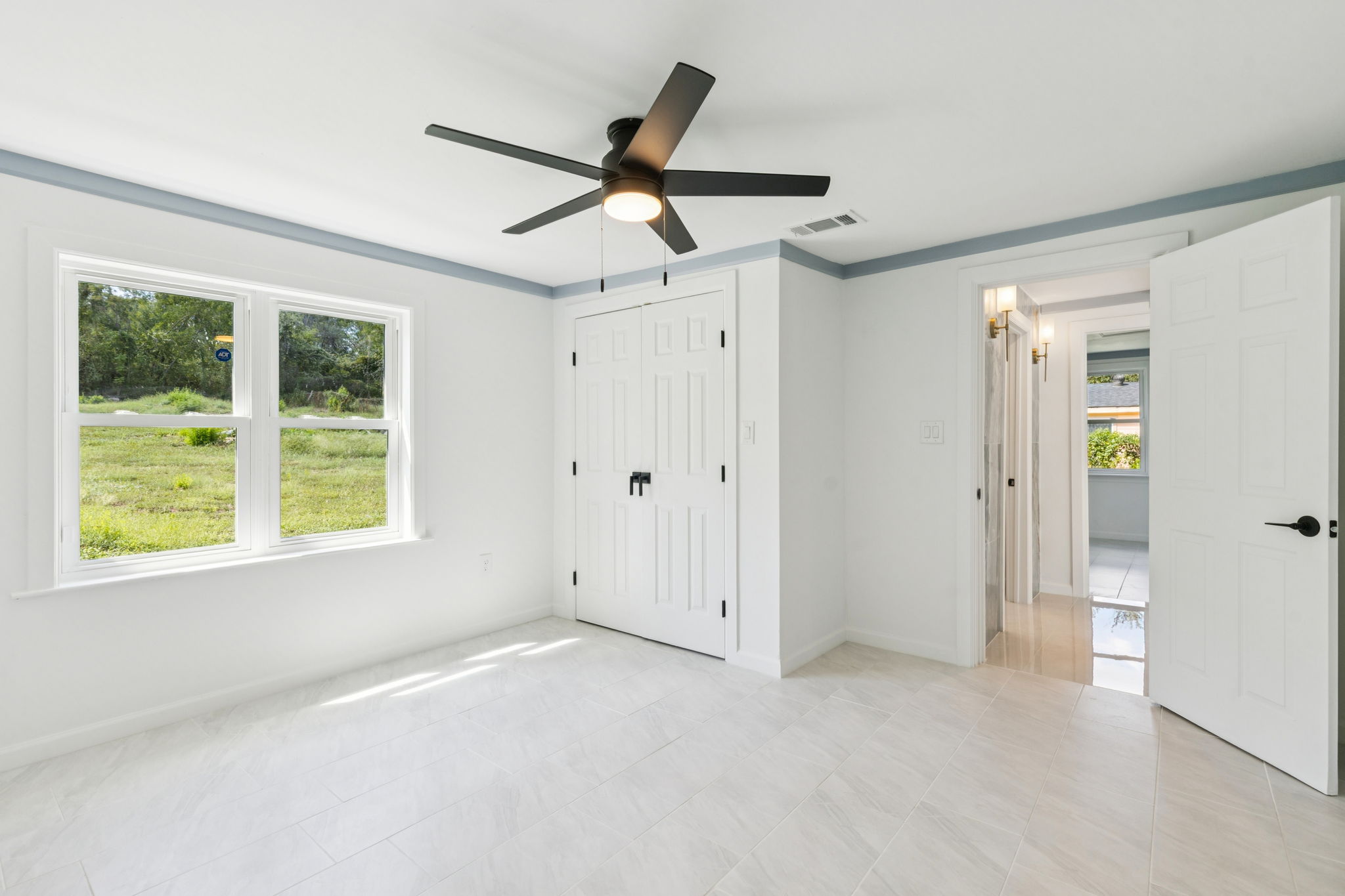 621 Alameda Road Azle TX 76020